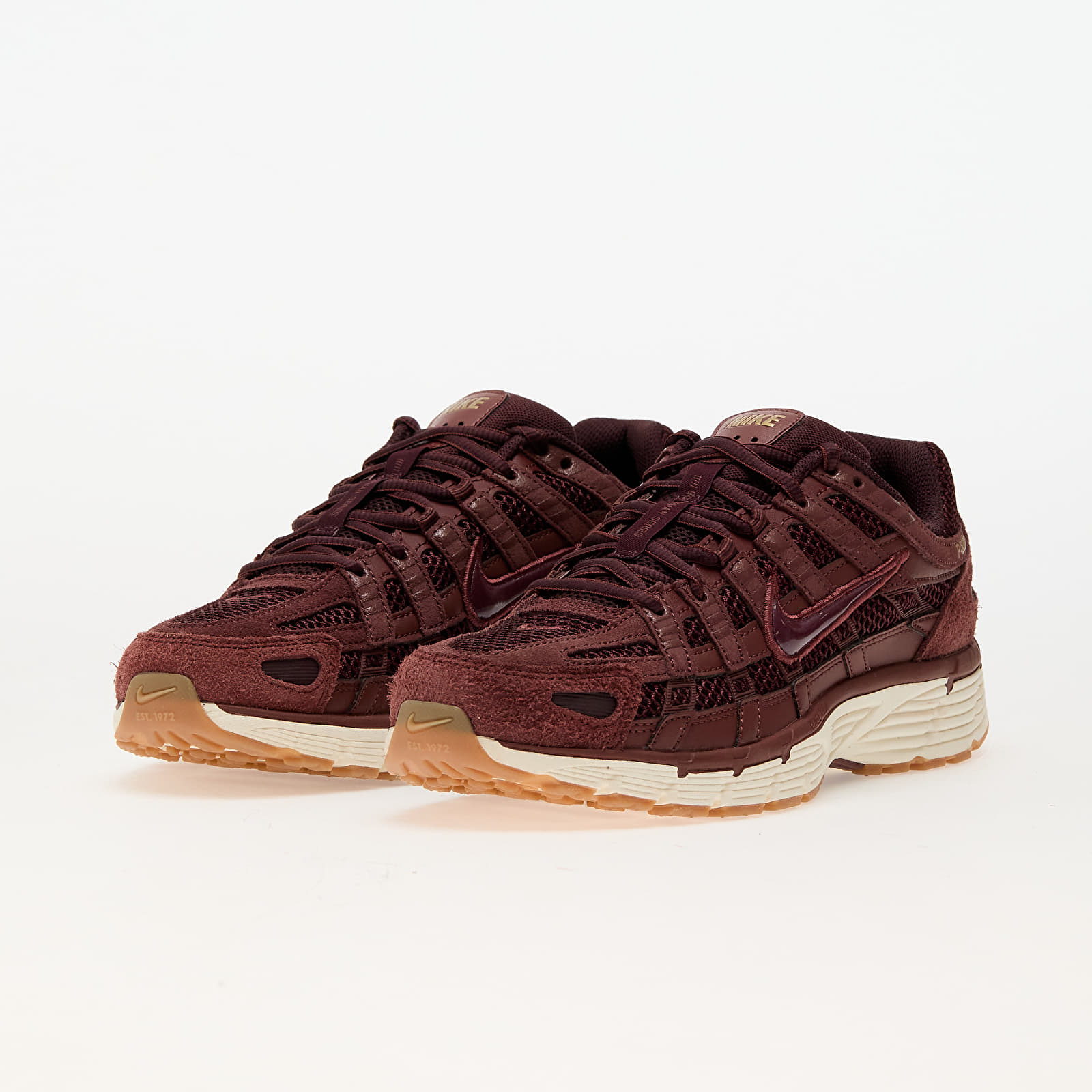 Męskie trampki i buty Nike P-6000 Se Dark Pony/ Burgundy Crush-Metallic Gold