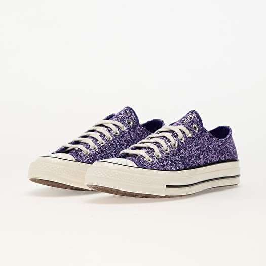 Black shiny converse new arrivals