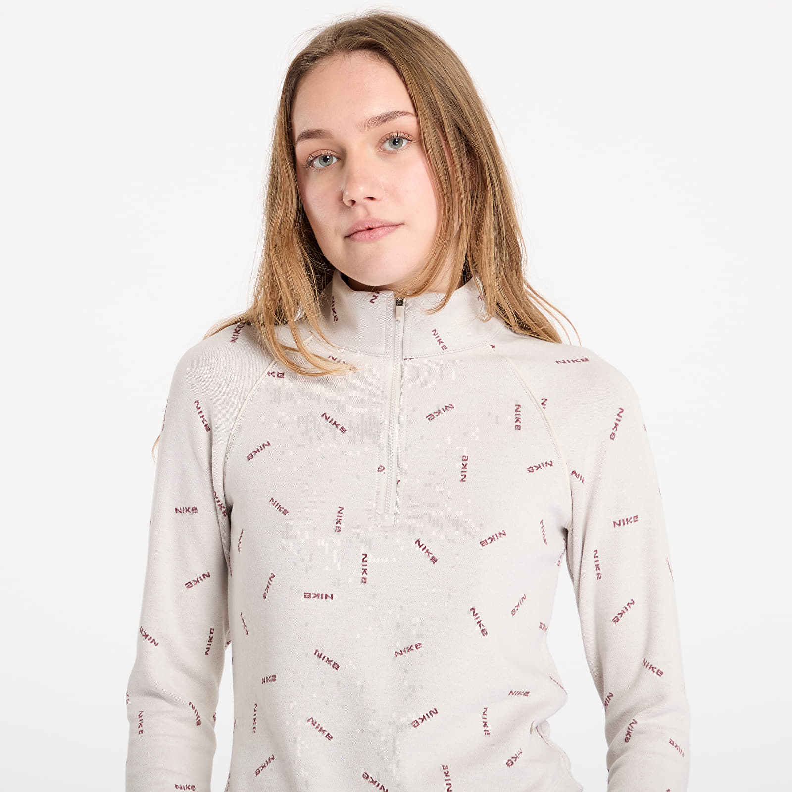 Marškinėliai Nike Sportswear Collection Women's Logo Half-Zip Long-Sleeve Top Lt Orewood Brn/ Red Sepia/ Lt Orewood Brn