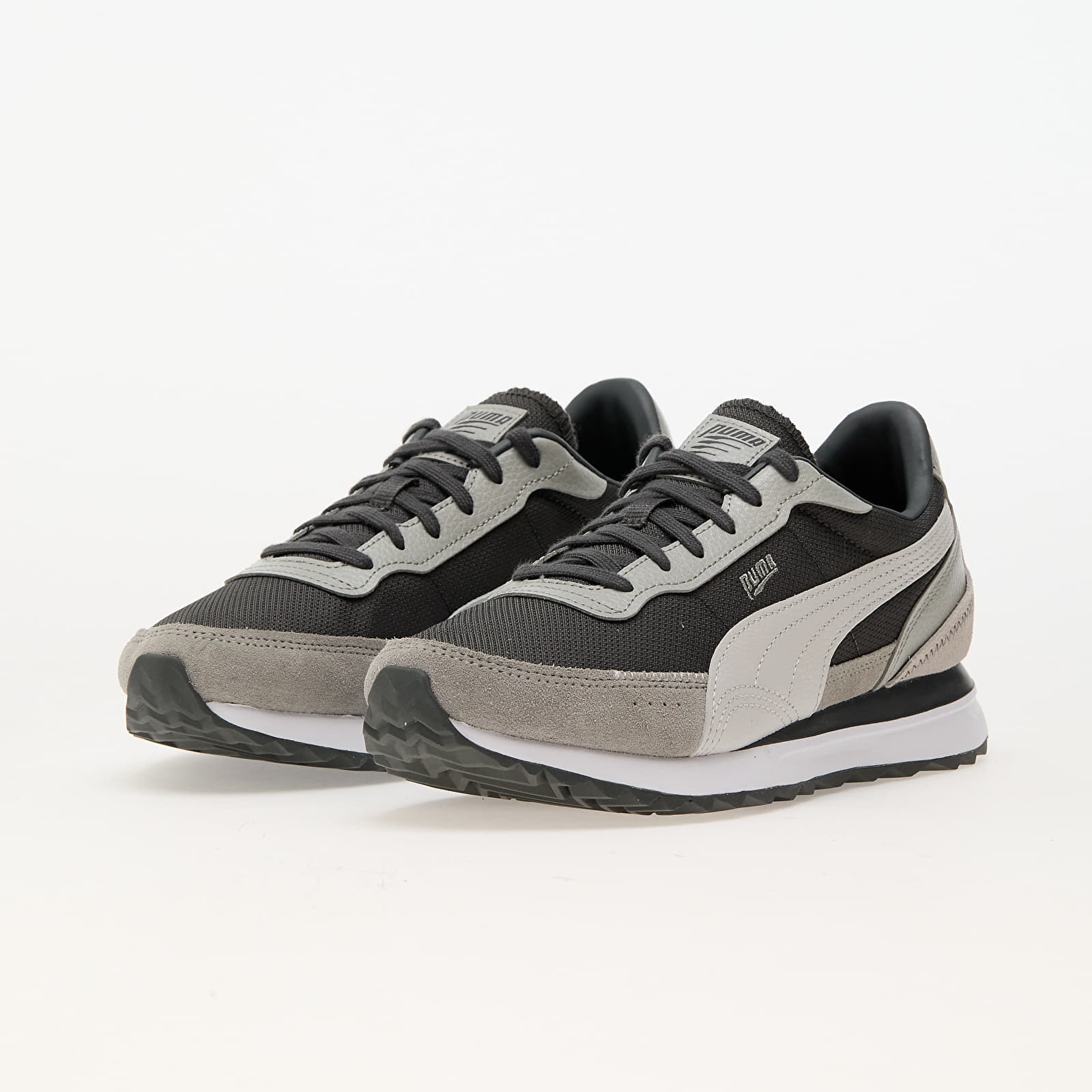 Men's sneakers and shoes Puma Road Rider Lux Gray
