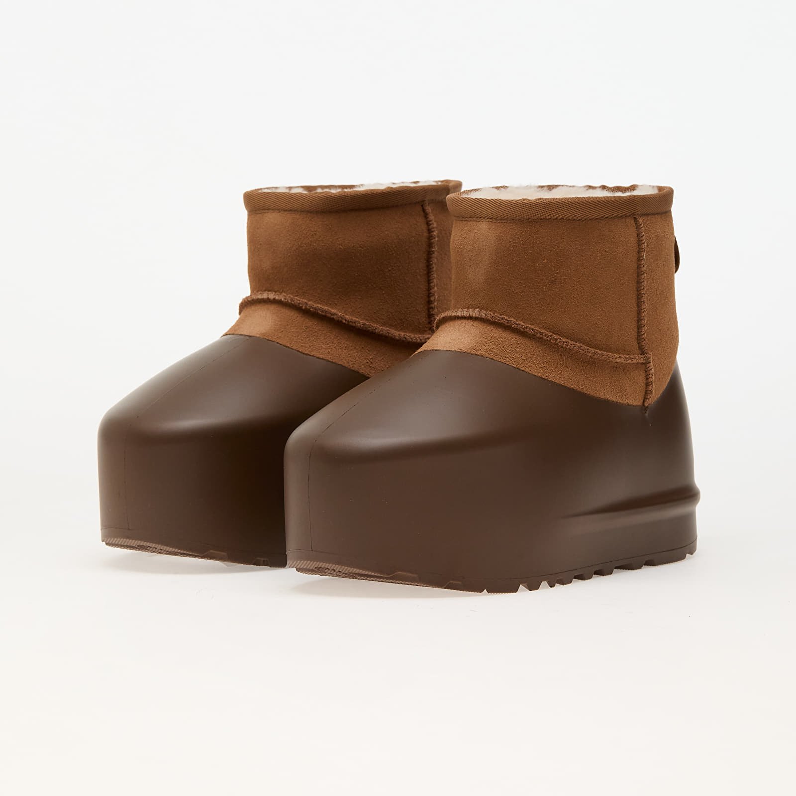 Women's sneakers and shoes UGG W Classic Mini Pumped Molded Chestnut