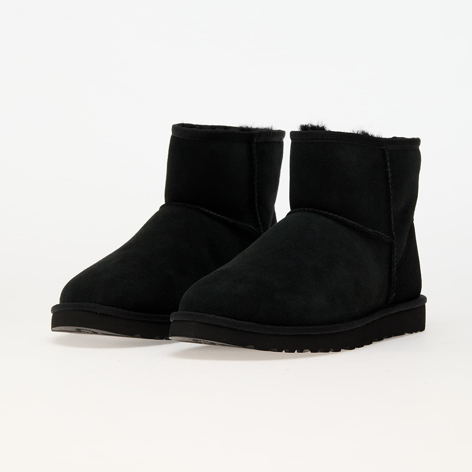 Męskie trampki i buty UGG M Classic Mini Black