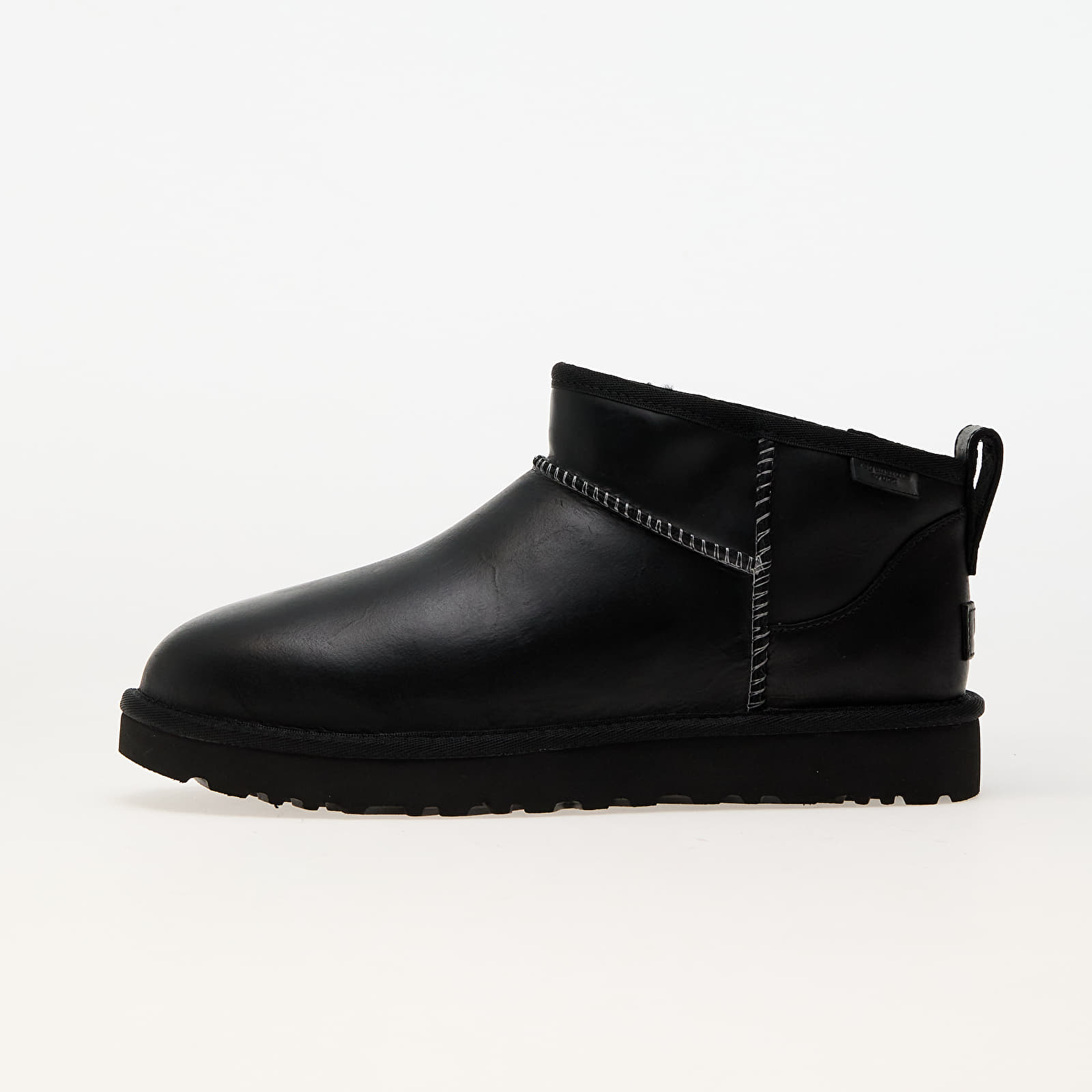 Дамски кецове и обувки UGG W Classic Ultra Mini Lthr Regen Black
