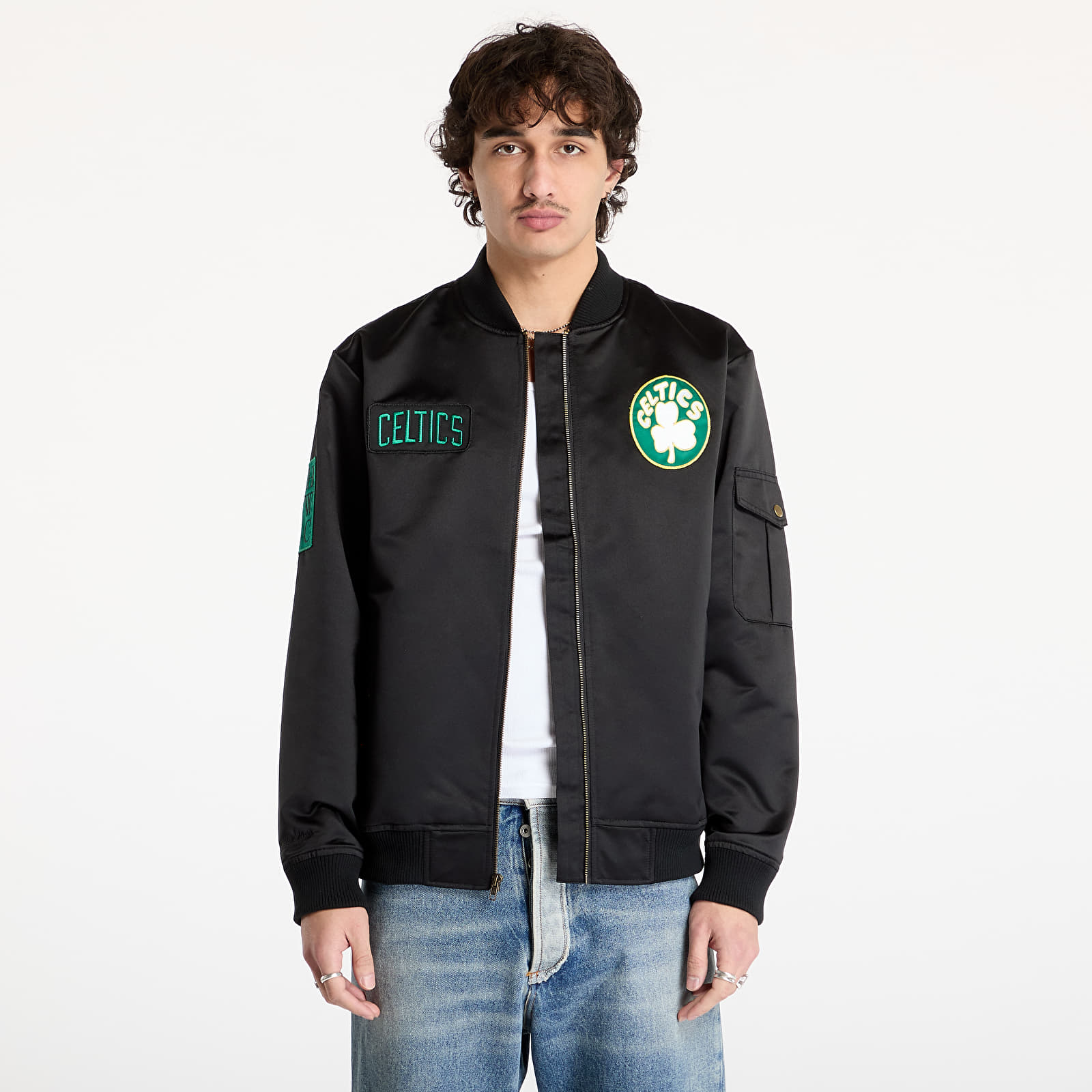 Meeste jakid Mitchell & Ness NBA Team Leader Satin Vintage Logo Celtics Bomber Black