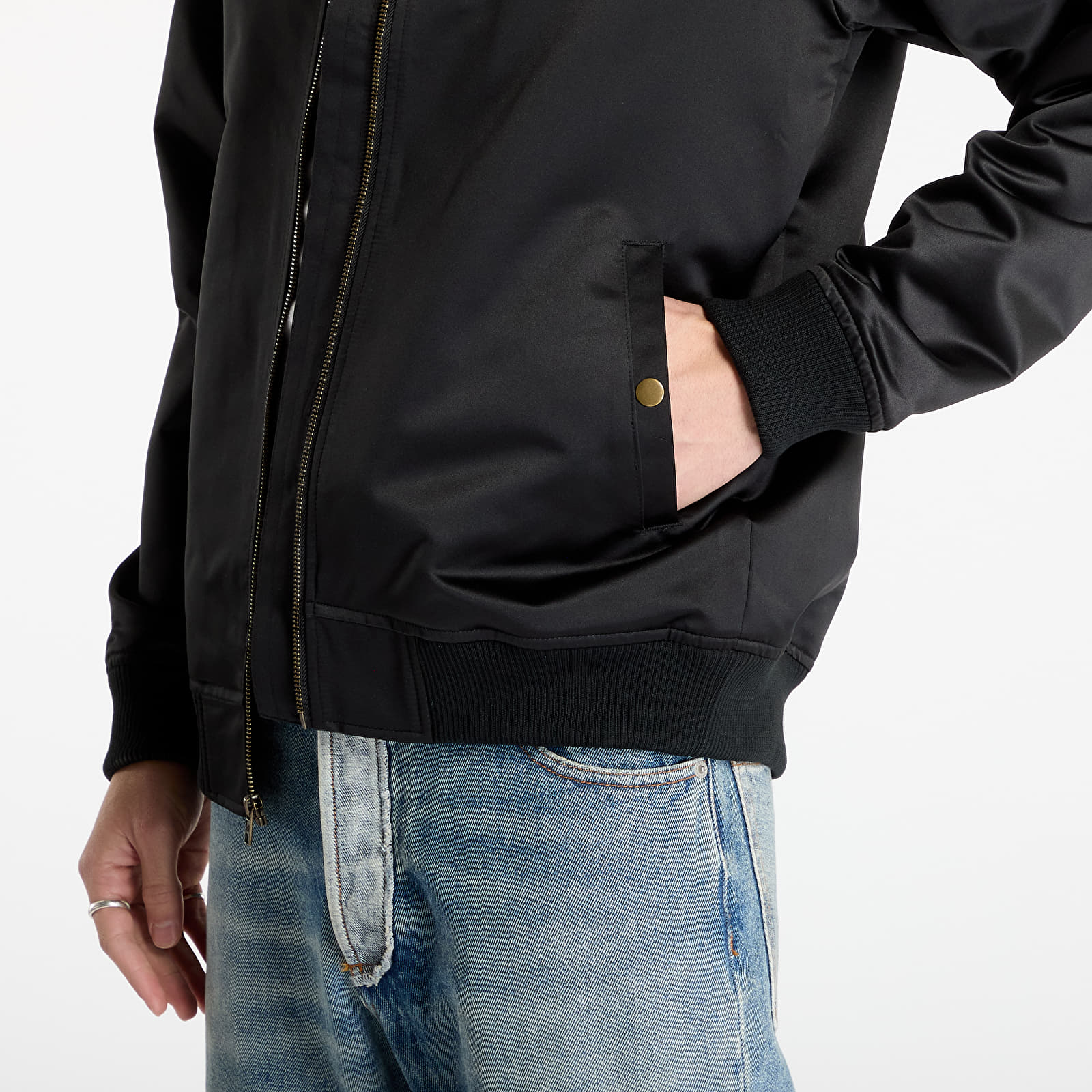 Muške jakne Mitchell & Ness NFL Team Leader Satin Vintage Logo Raiders Bomber Black