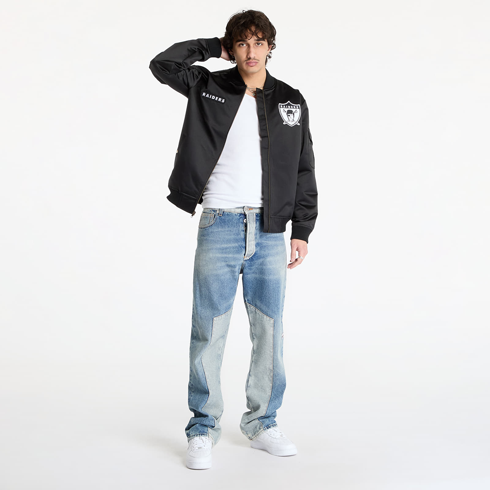 Muške jakne Mitchell & Ness NFL Team Leader Satin Vintage Logo Raiders Bomber Black