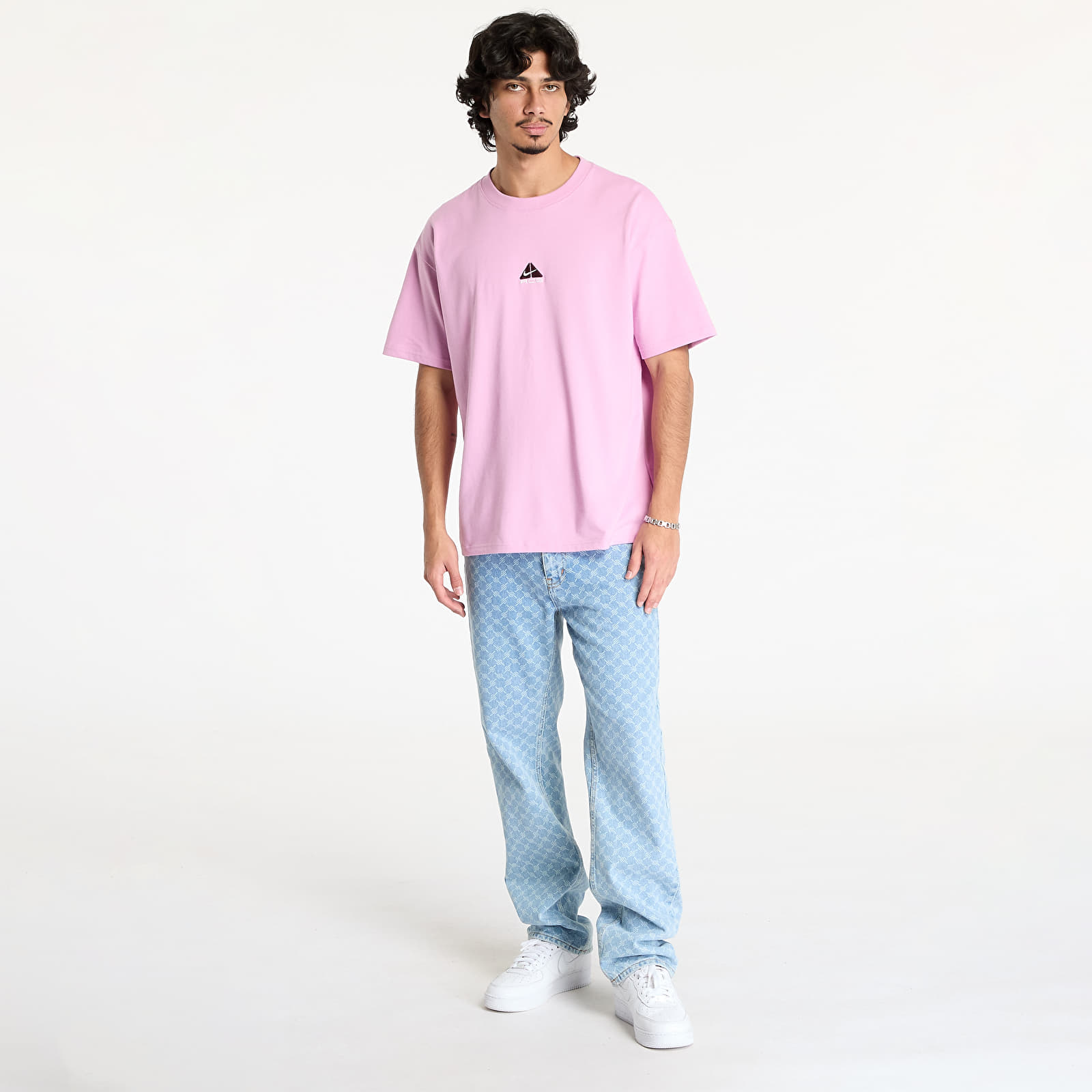 T-Shirts Männer Nike ACG Men's T-Shirt Beyond Pink