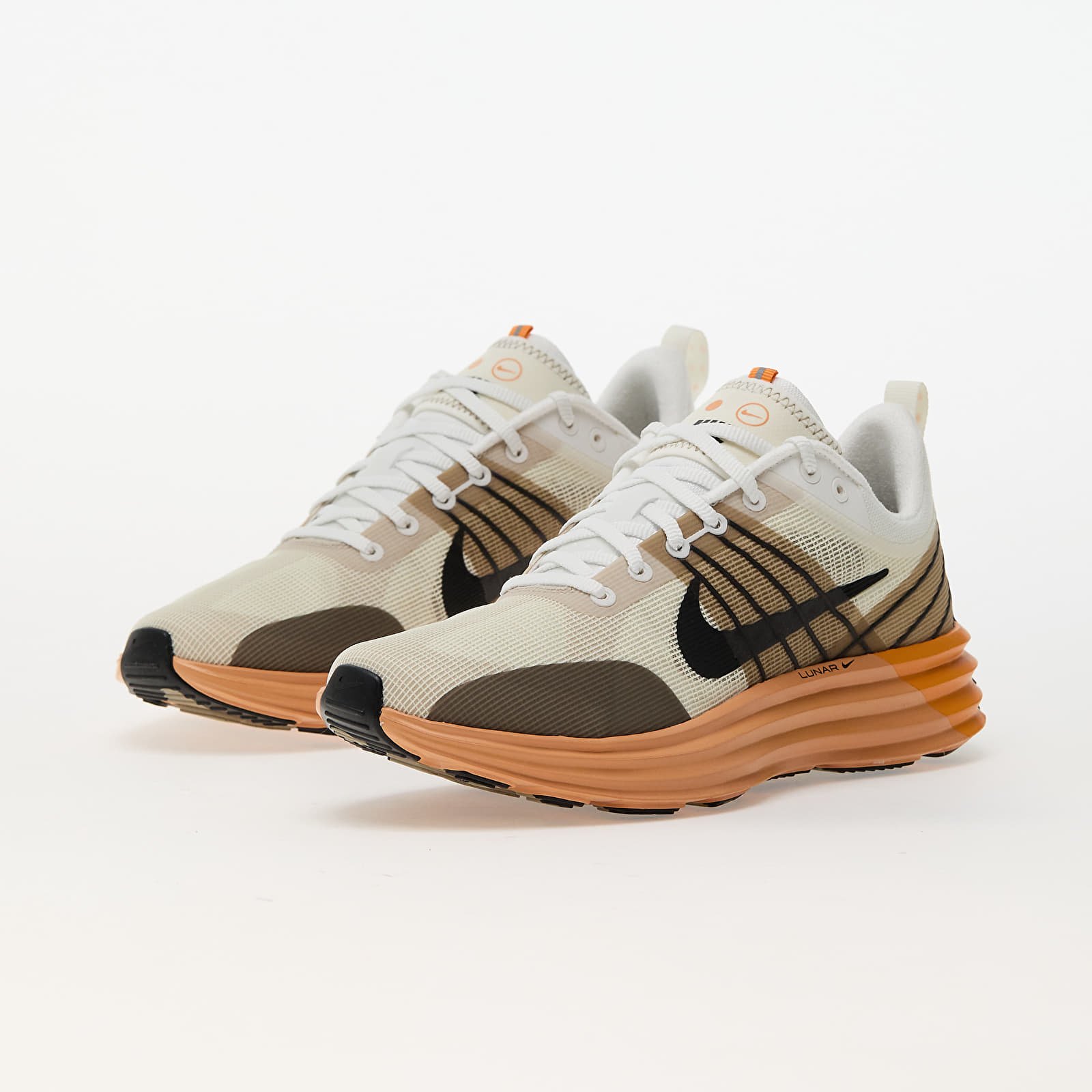 Meeste tossud ja kingad Nike Lunar Roam Summit White/ Black-Coconut Milk-Khaki