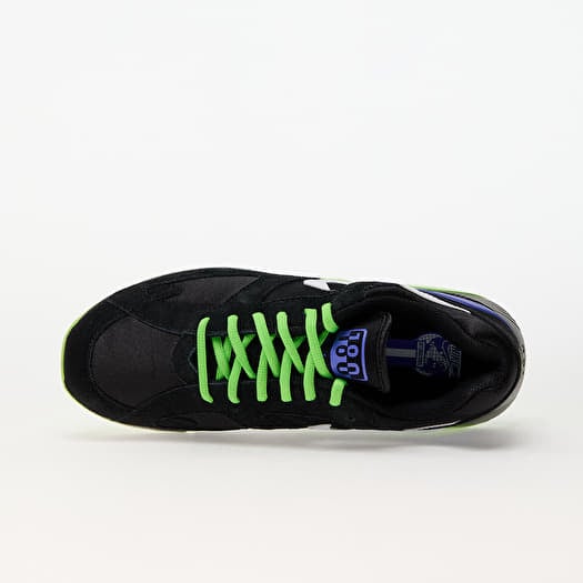 Men's sneakers and shoes Nike Air 180 Black/ White-Action
