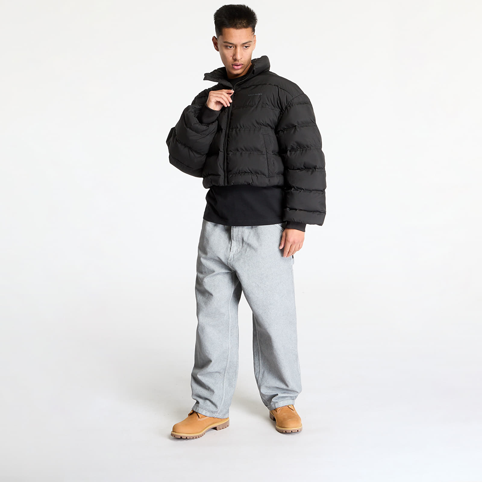Jacken für Frauen Daily Paper Relaxed Short Puffer Jacket Black