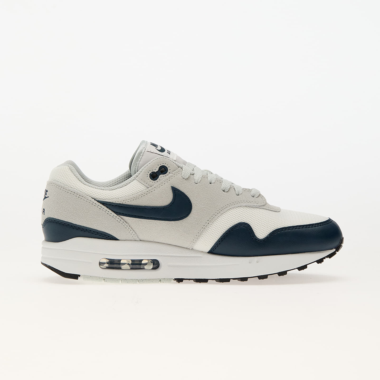Air max 1 silver store