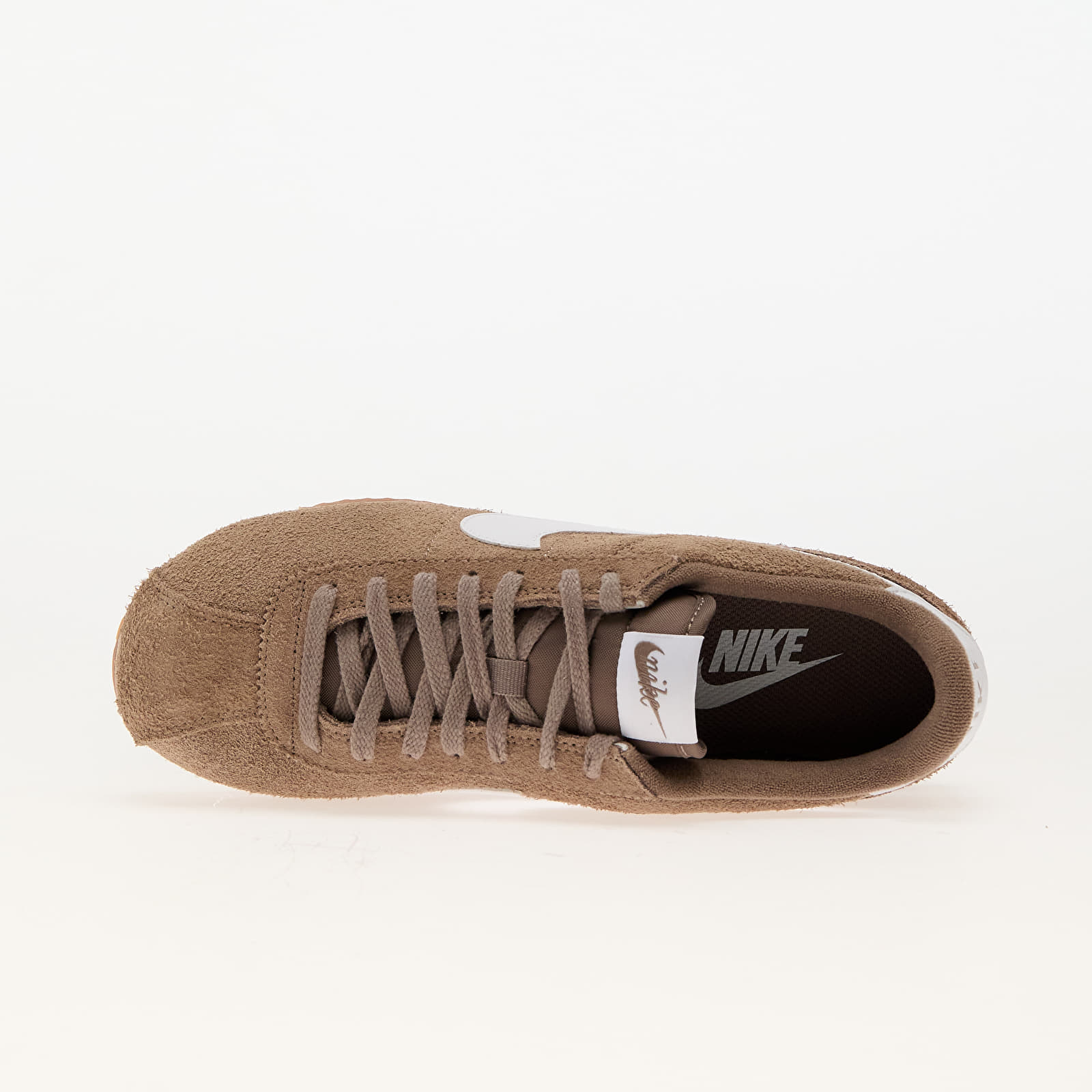 Women's sneakers and shoes Nike W Cortez Vintage Mink Brown/ White-Gum Med Brown