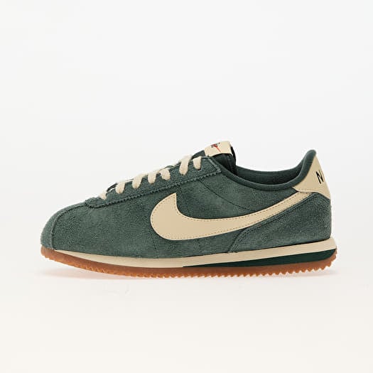 Women s sneakers and shoes Nike W Cortez Vintage Vintage Green Muslin Gum Med Brown Queens