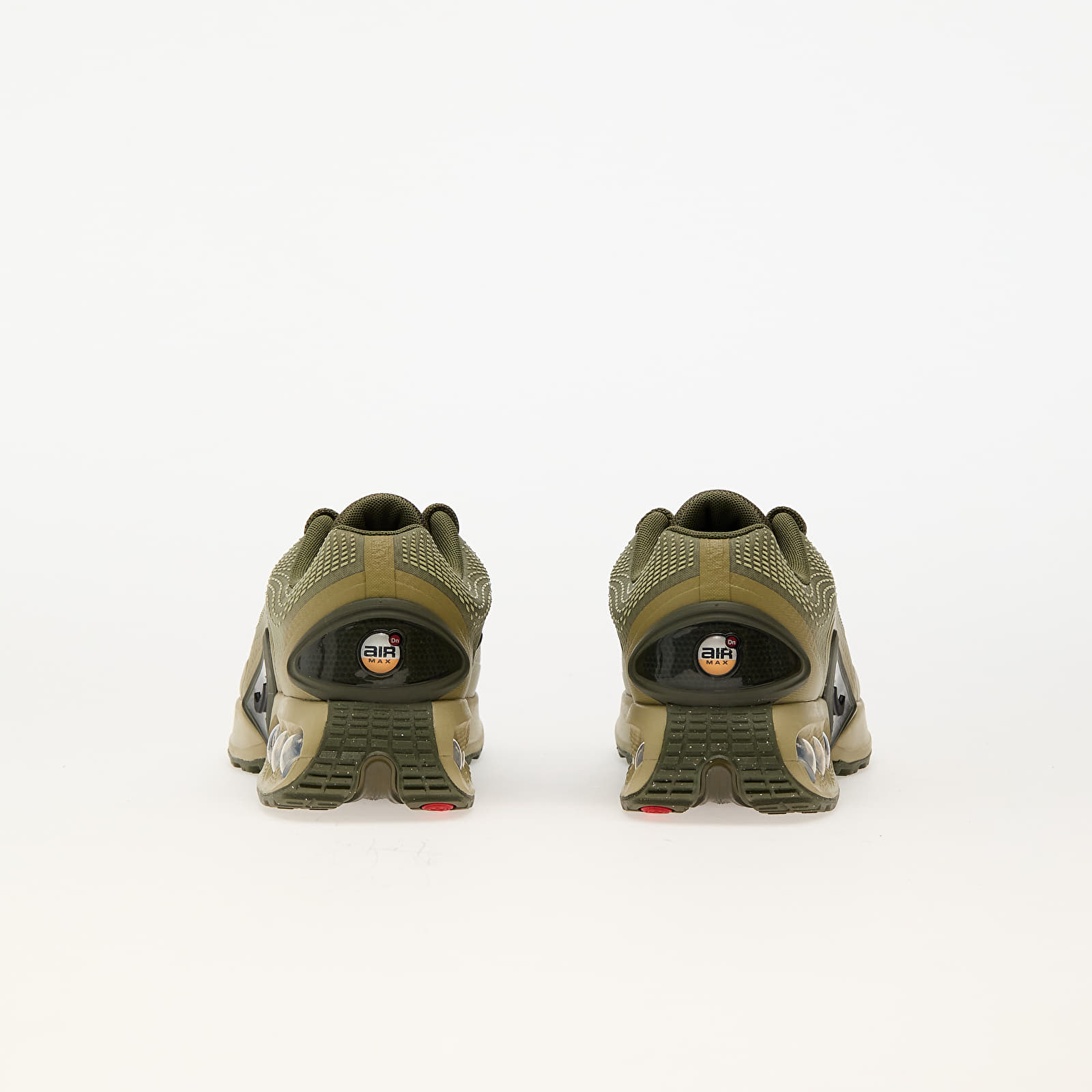 Scarpe e scarpe da ginnastica da uomo Nike Air Max Dn Medium Olive Black Neutral Olive Queens