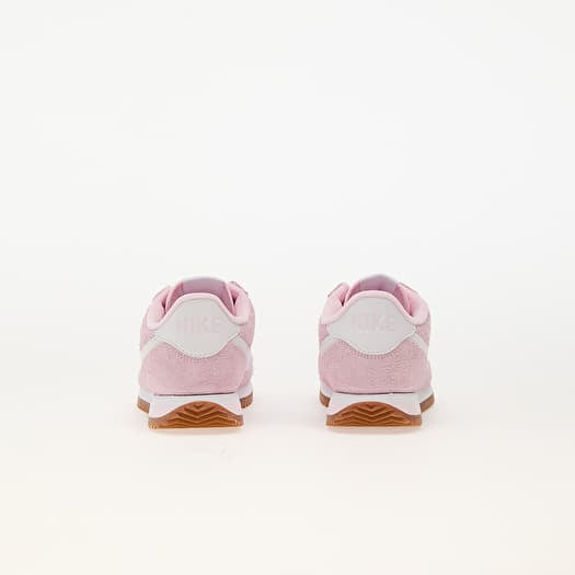 Pink suede nike cortez shop