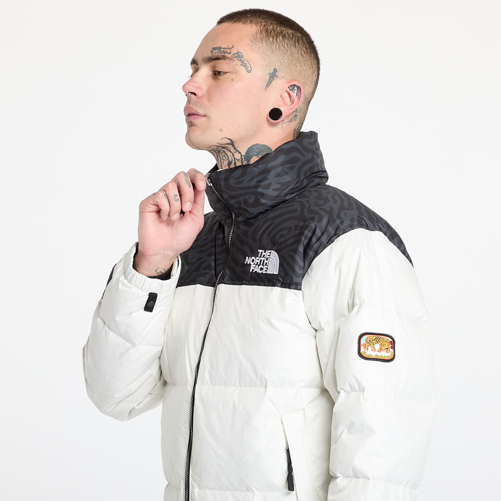 Jacheta The North Face 96 Retro Nuptse Jacket White Dune - 1 | YEO