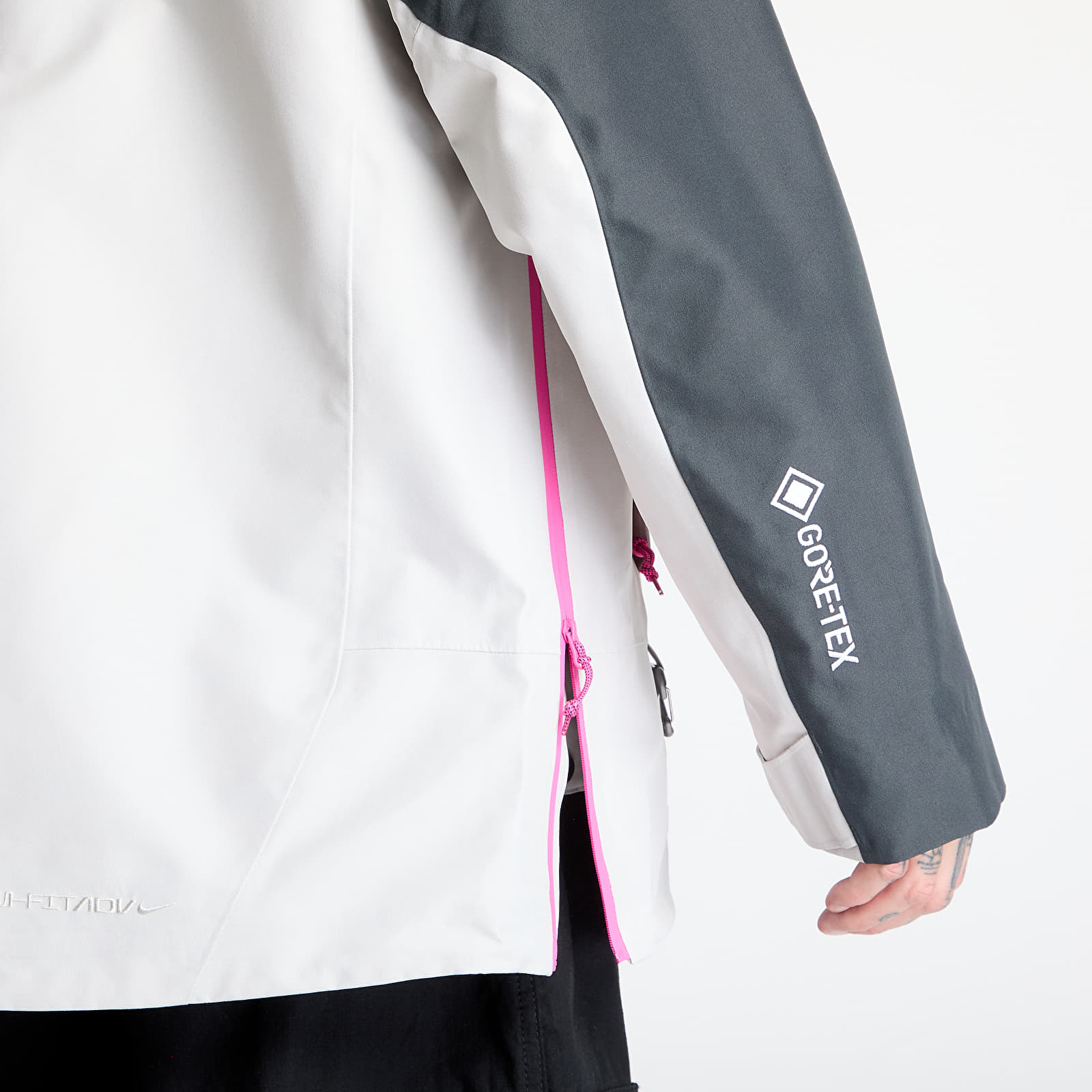 Kurtki męskie Nike ACG "Chena Vortex" Storm-FIT ADV Jacket Lt Orewood Brn/ Anthracite/ Summit White