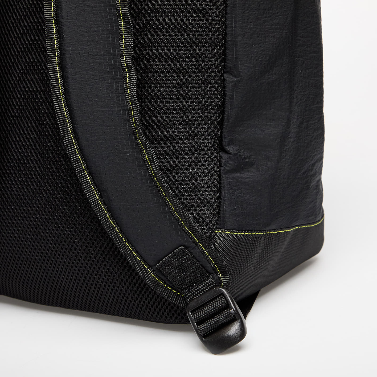 Rucksäcke für Männer adidas Backpack Black/ Shadow Olive