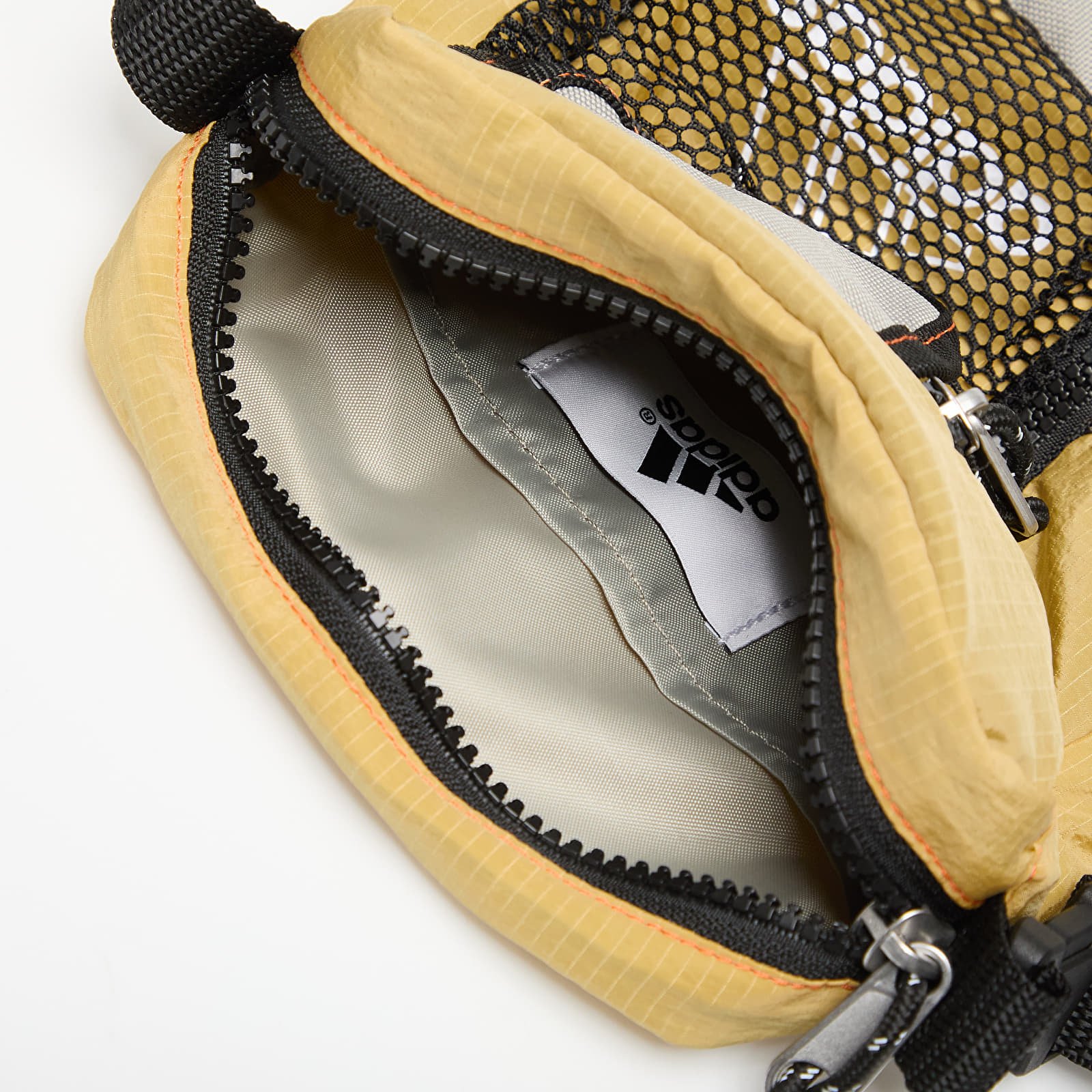 Umhängetaschen adidas Small Item Bag Oat/ Silver Pebble