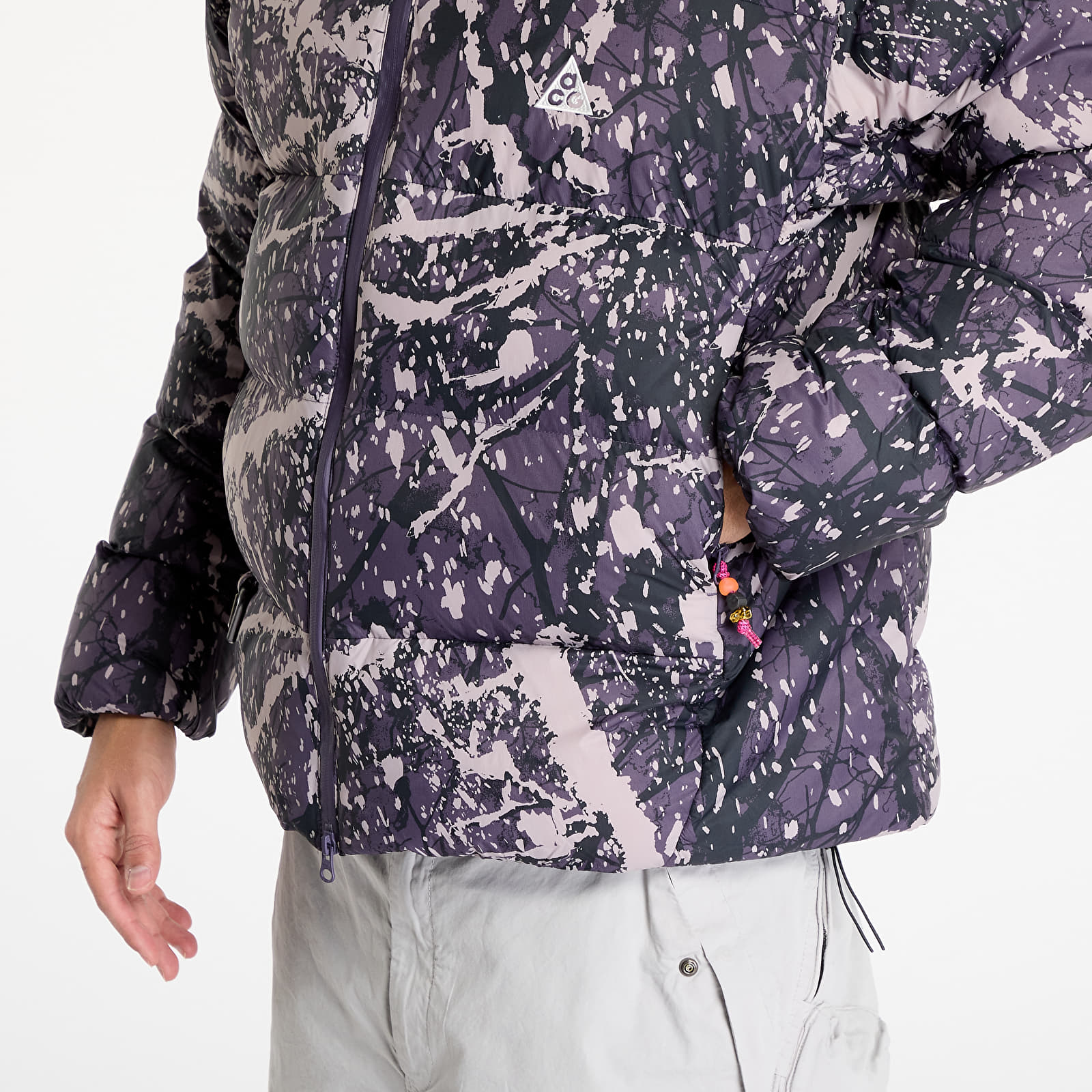 Kurtki męskie Nike ACG "Lunar Lake" Men's Therma-FIT ADV Jacket Dark Raisin/ Black/ Black/ Summit White