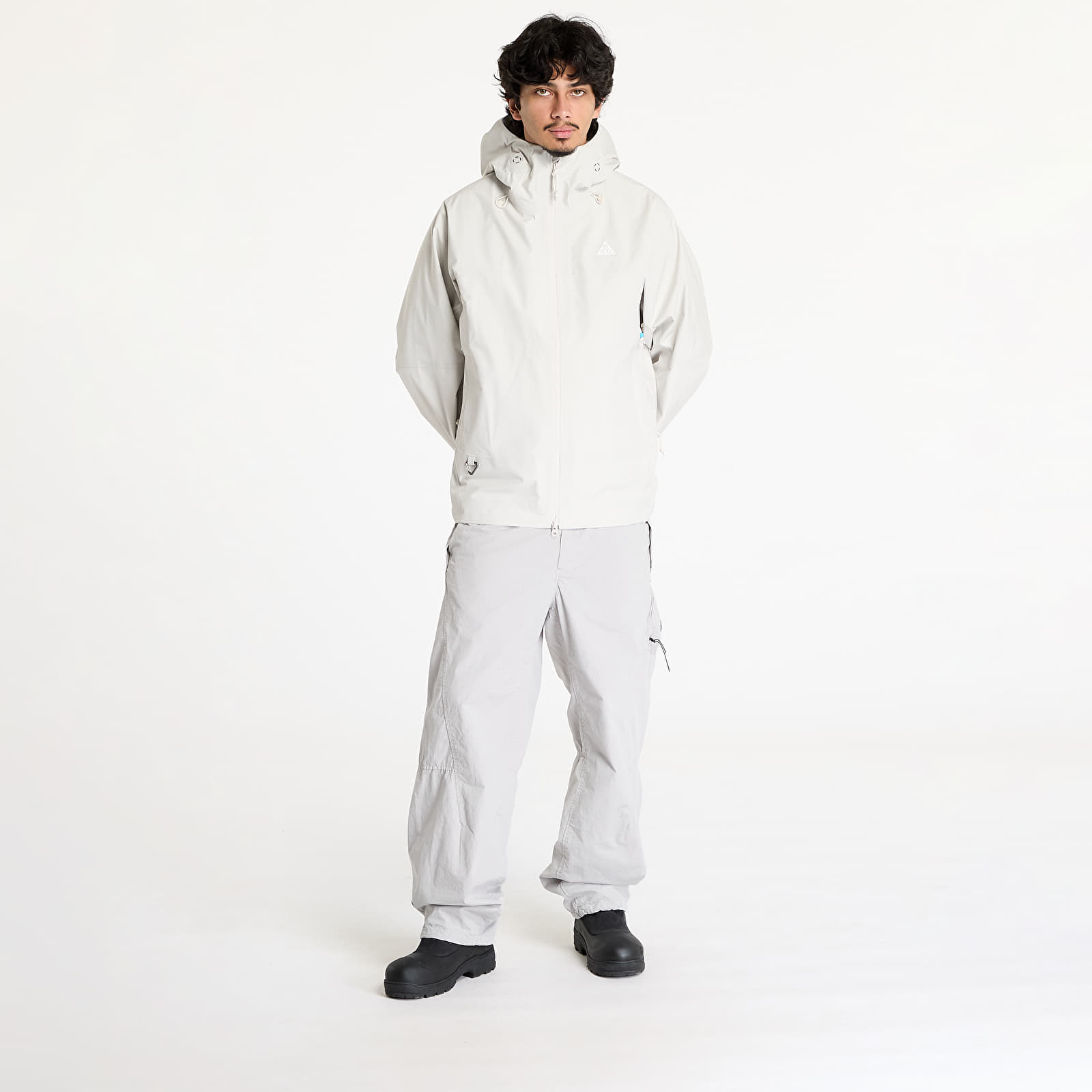 Impermeables para hombre Nike ACG "Misery Ridge" Storm-FIT ADV GORE-TEX Jacket Light Orewood Brown/ Summit White