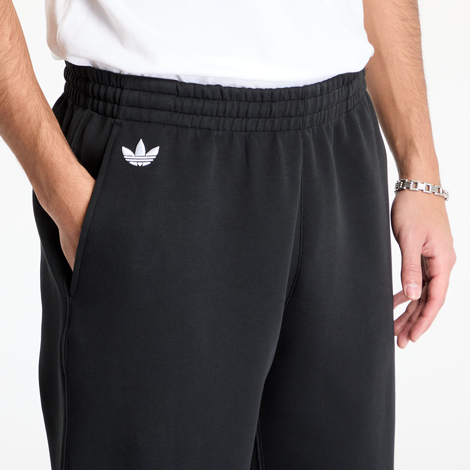 Herren Sweatpants adidas Neuclassics Sweat Pants Black Queens