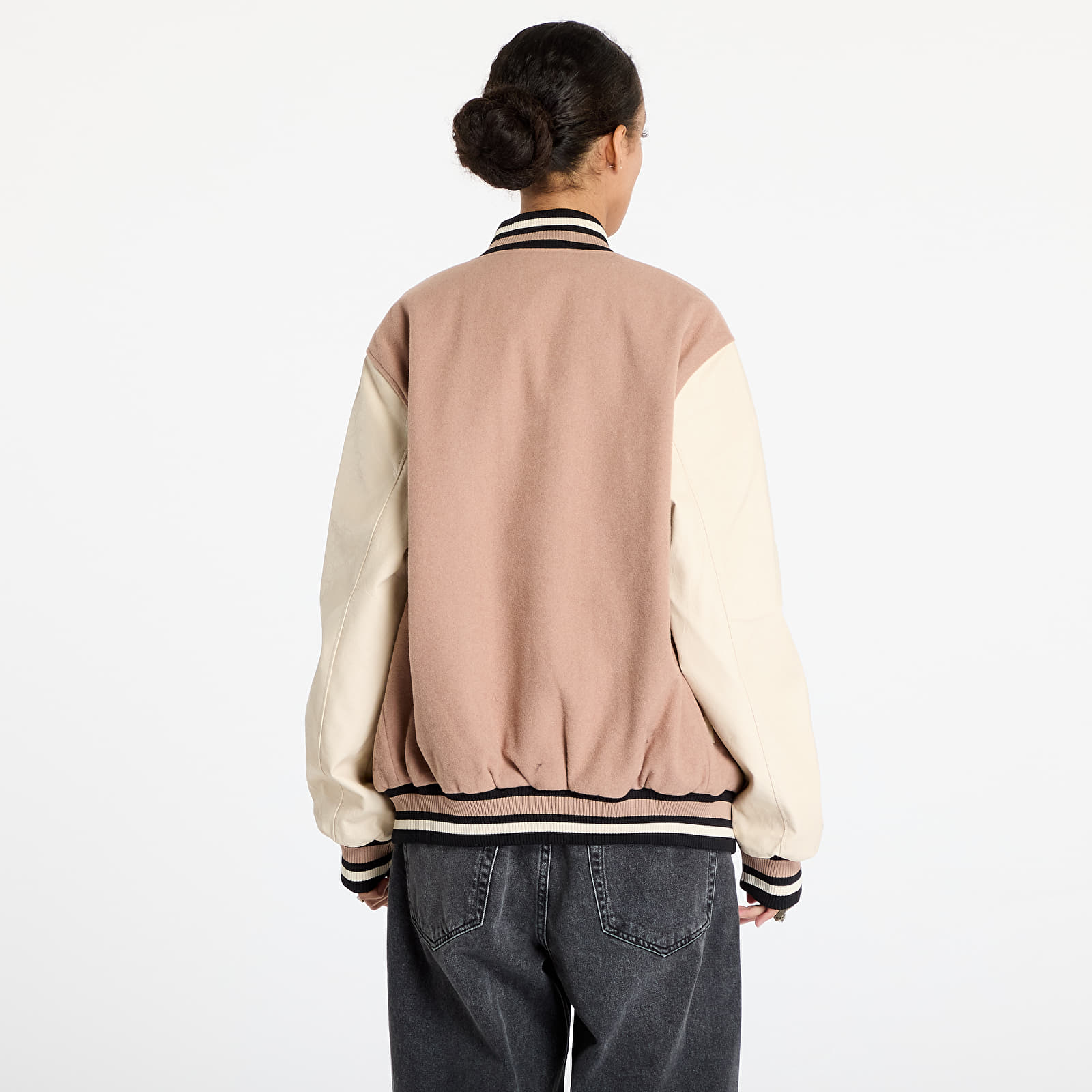 Herren-Bomber New Era Brooklyn Nets NBA Lifestyle Beige Varsity Jacket UNISEX Beige