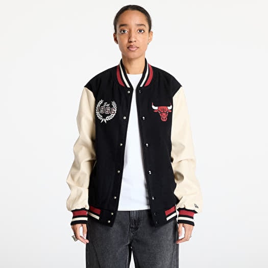 Jacket New Era Chicago Bulls NBA Lifestyle Varsity Jacket UNISEX Black