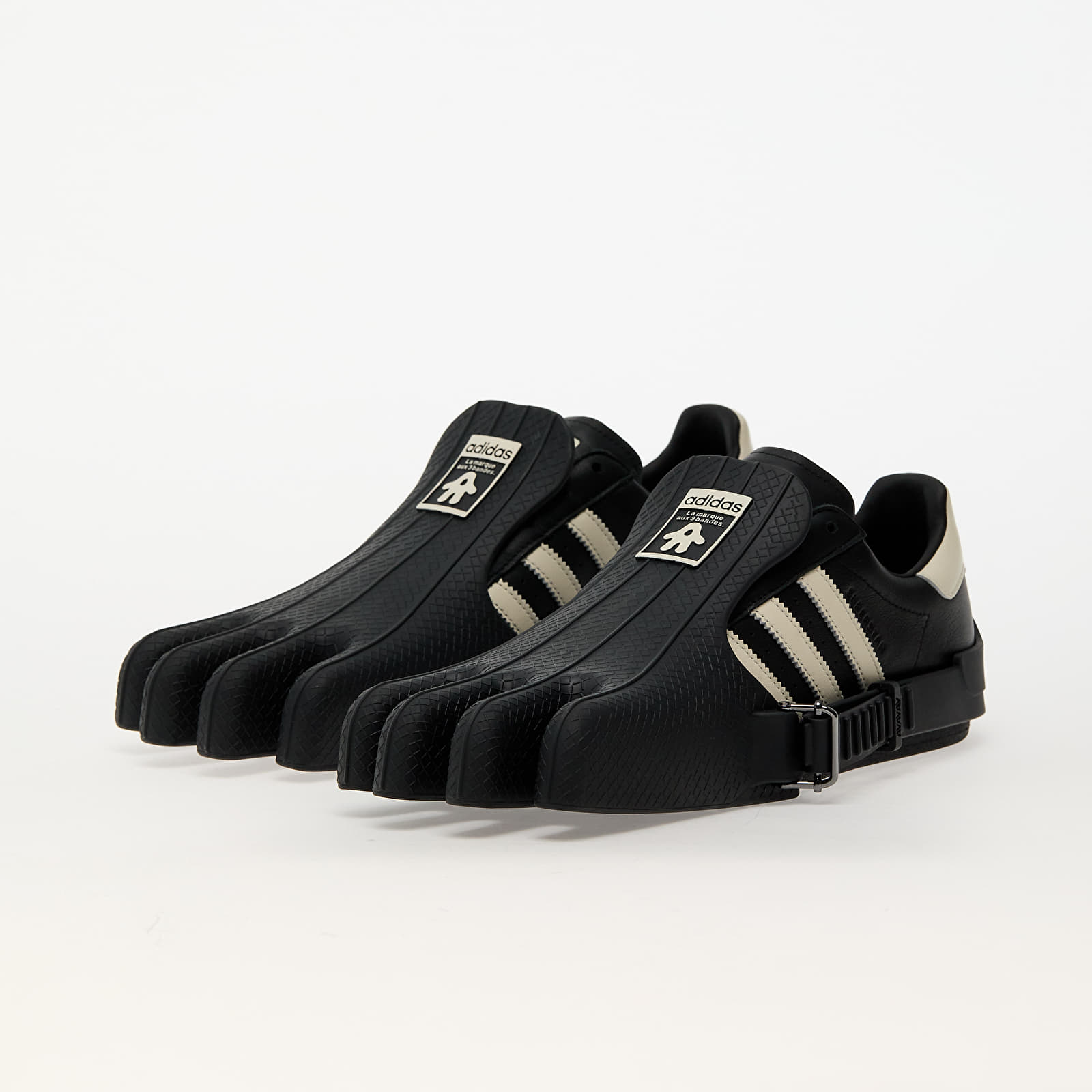 Turnschuhe und Schuhe für Männer adidas Superfinger Superstar Core Black/ Off White/ Core Black
