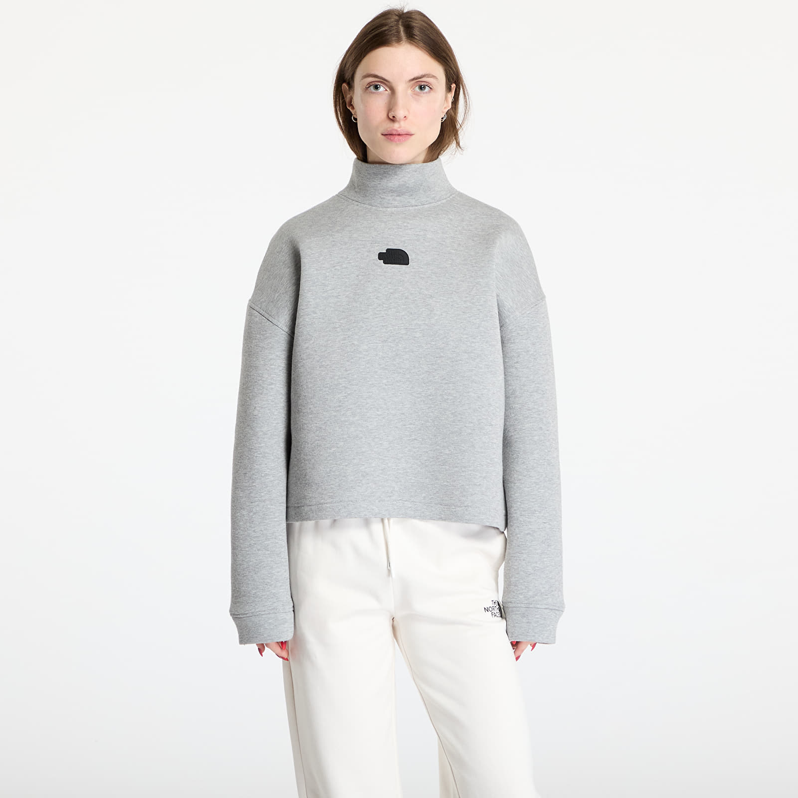 Kapuutsikud ja kampsunid The North Face Mock Neck Relaxed Sweater Metalic Silver