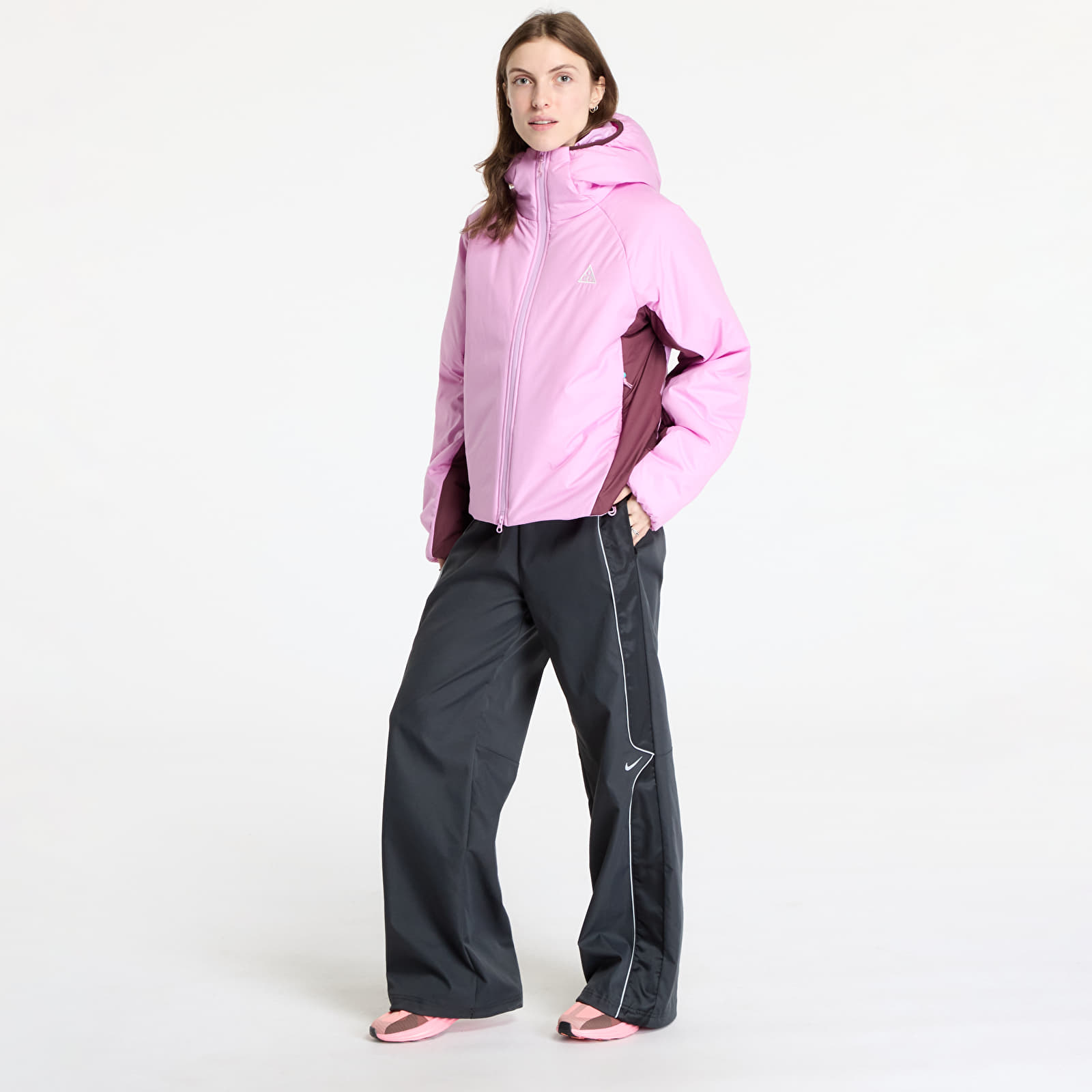 Jackets Nike ACG "Rope de Dope" Women's Therma-FIT ADV Jacket Beyond Pink/ Burgundy Crush/ Summit White
