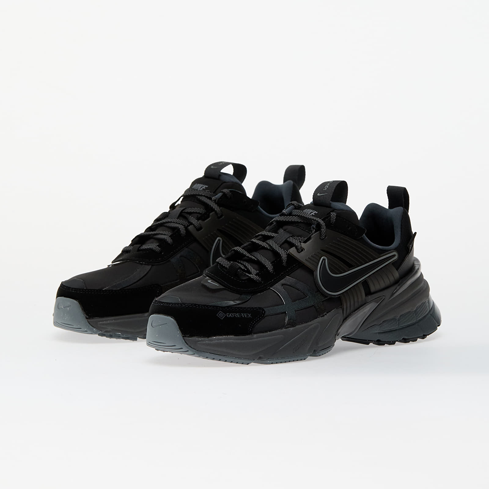 Sneakers og sko til kvinder Nike W V2K Run Gtx Black/ Black-Iron Grey-Medium Ash