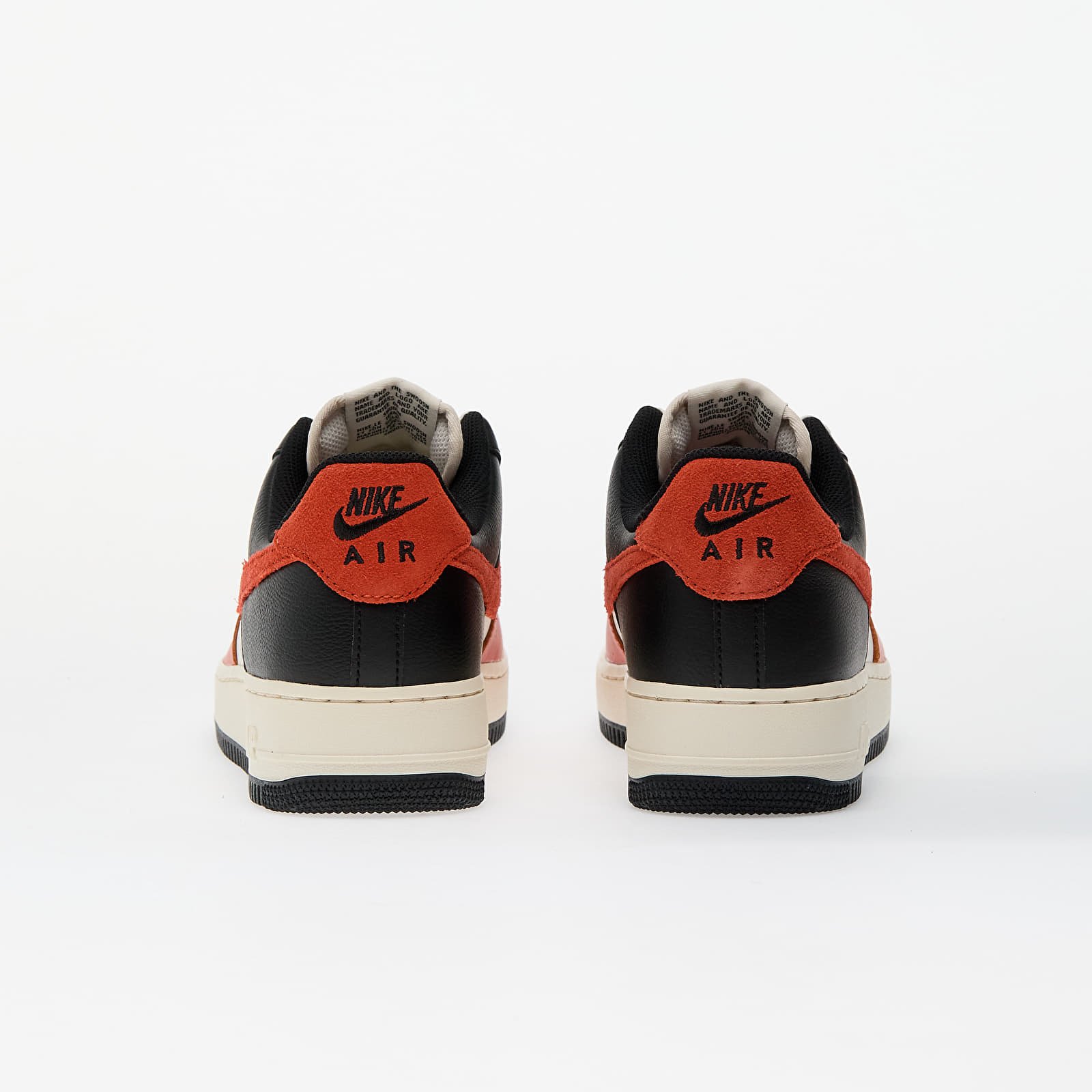 Męskie trampki i buty Nike Air Force 1 '07 Lv8 Black/ Vintage Coral-Phantom-Pale Ivory