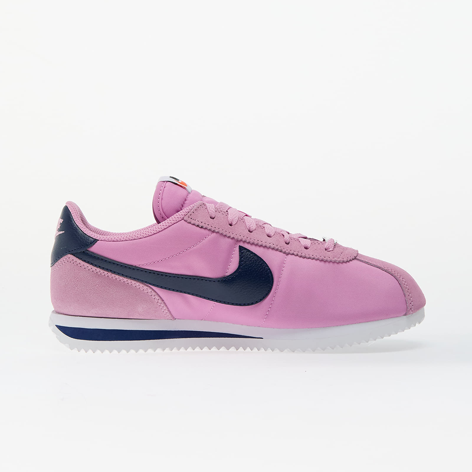 Women's sneakers and shoes Nike W Cortez Beyond Pink/ Blue Void-White-Black