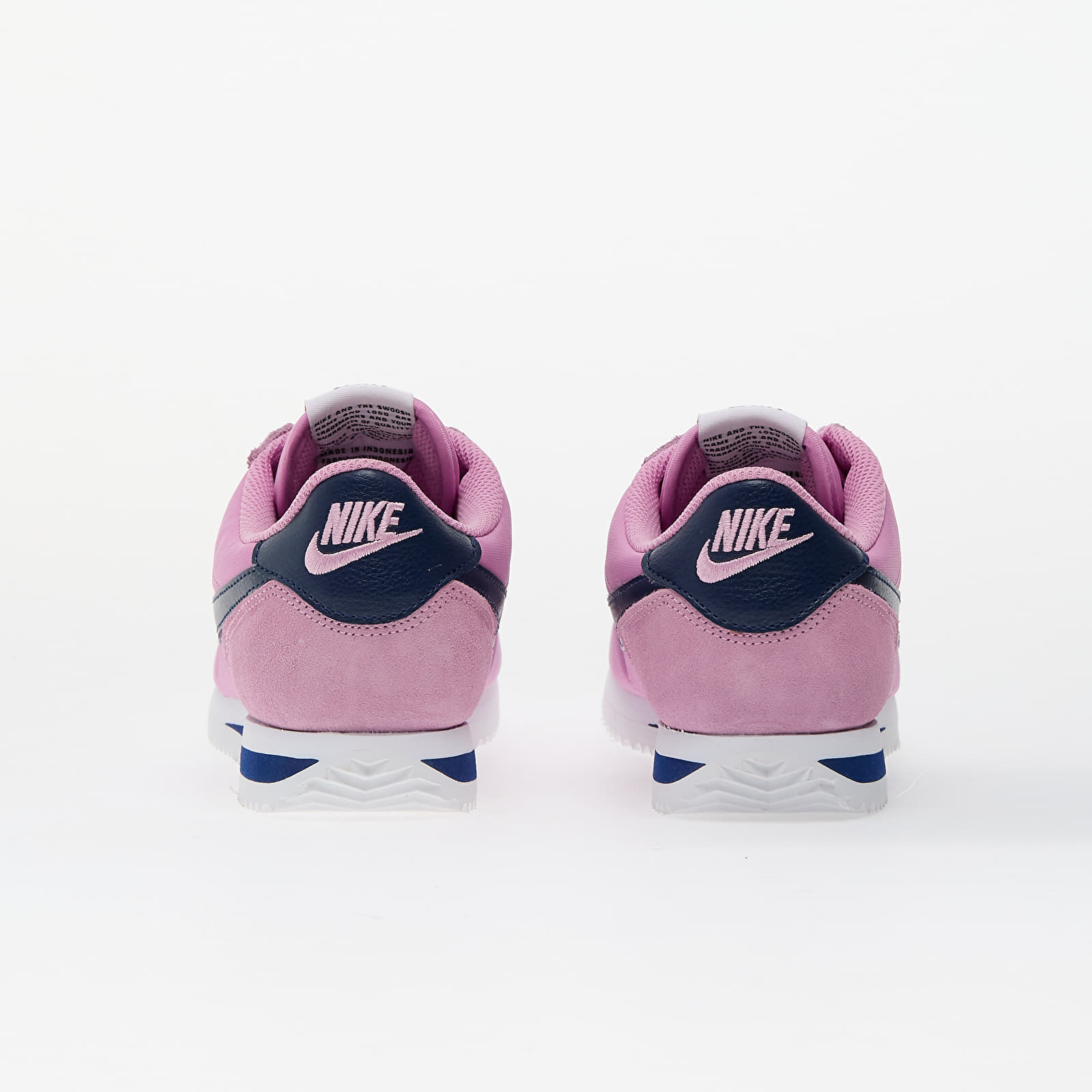Women's sneakers and shoes Nike W Cortez Beyond Pink/ Blue Void-White-Black