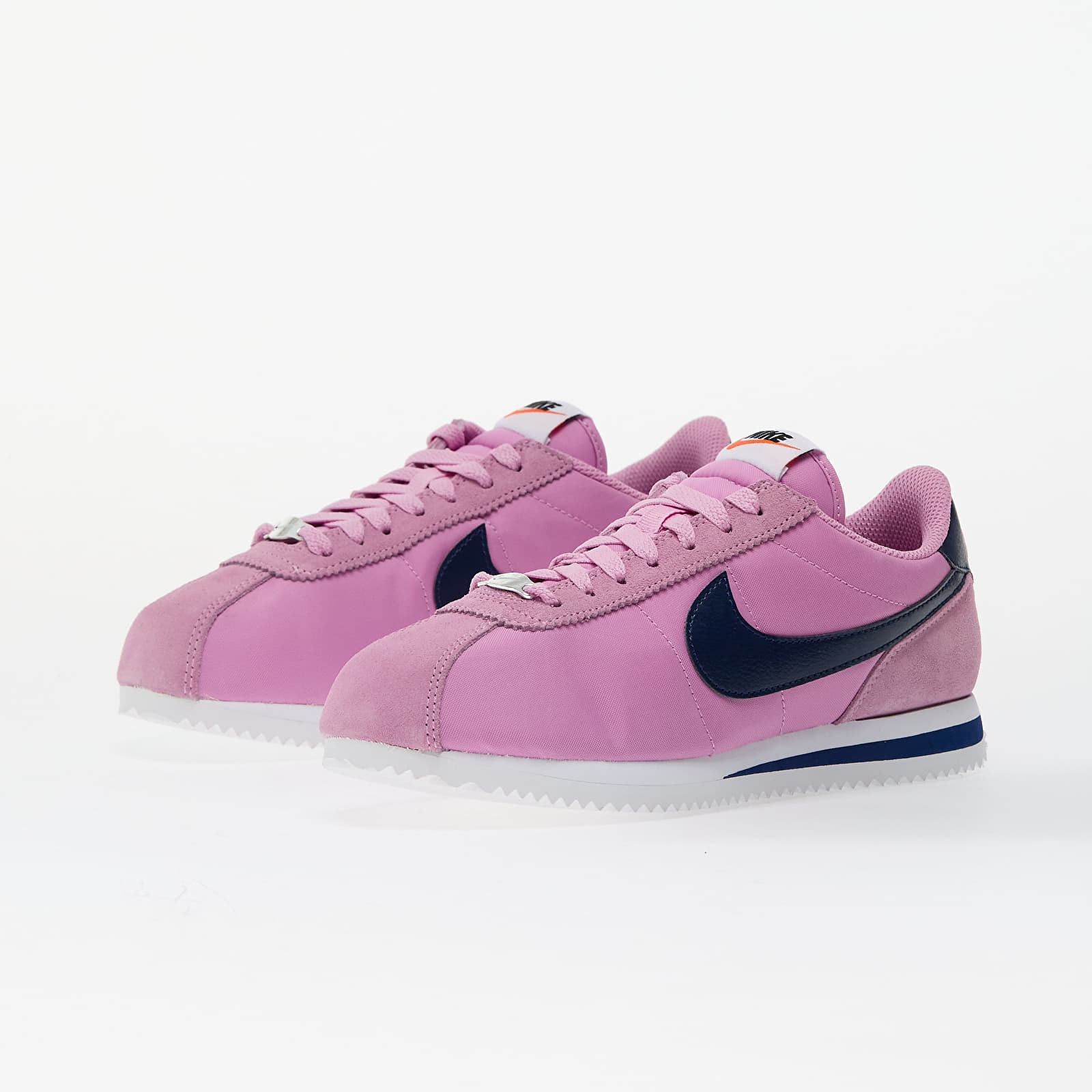 Women's sneakers and shoes Nike W Cortez Beyond Pink/ Blue Void-White-Black