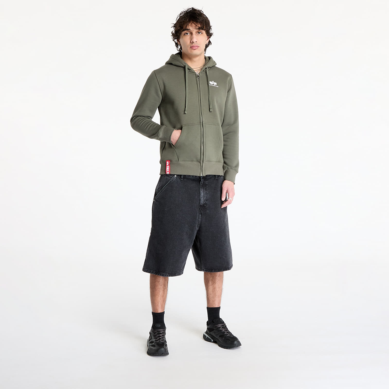 Men's shorts Carhartt WIP Rivet Short Black Stone Washed