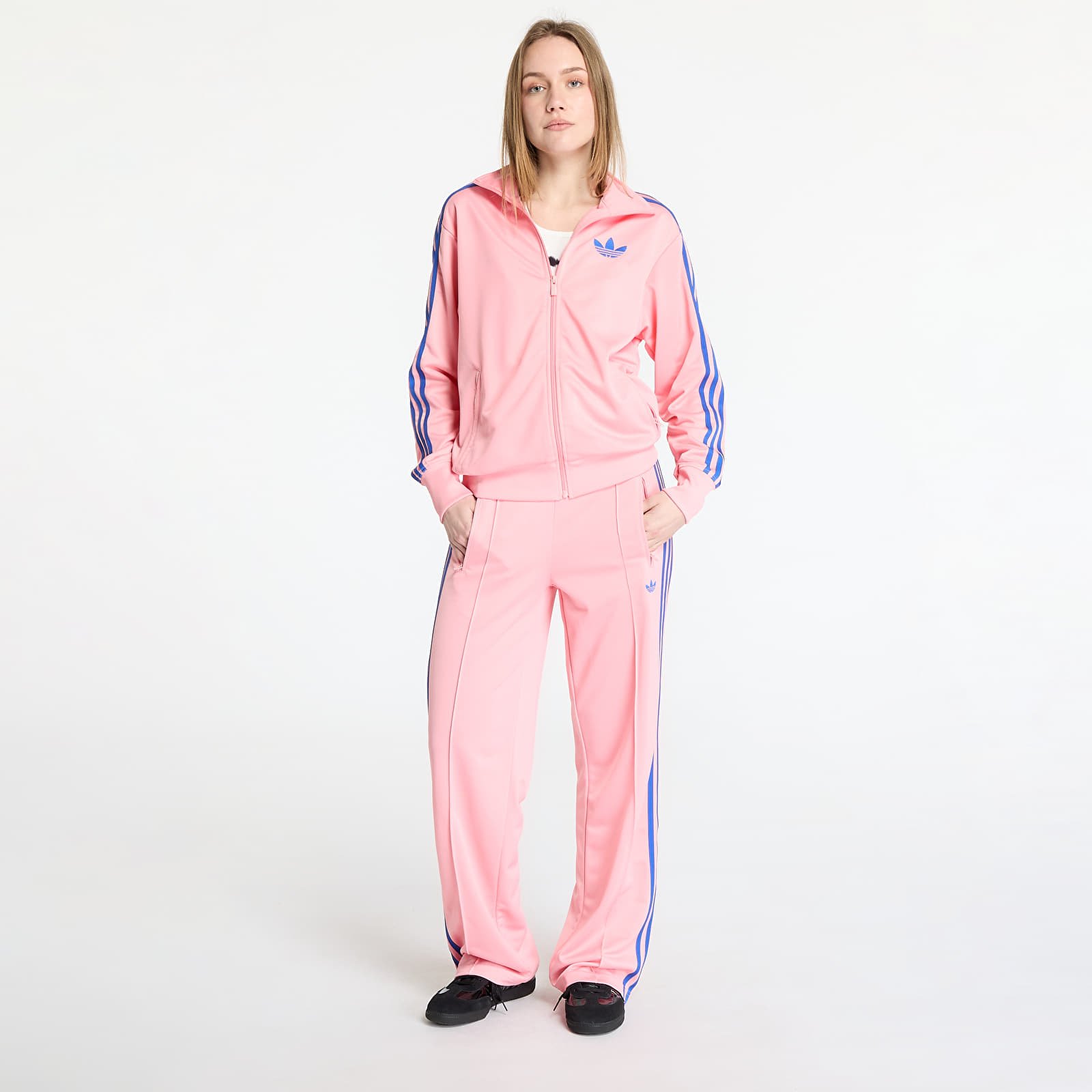 Dámské tepláky adidas Firebird Adicolor Loose Tracksuit Pants Semi Pink Spark/ Blue