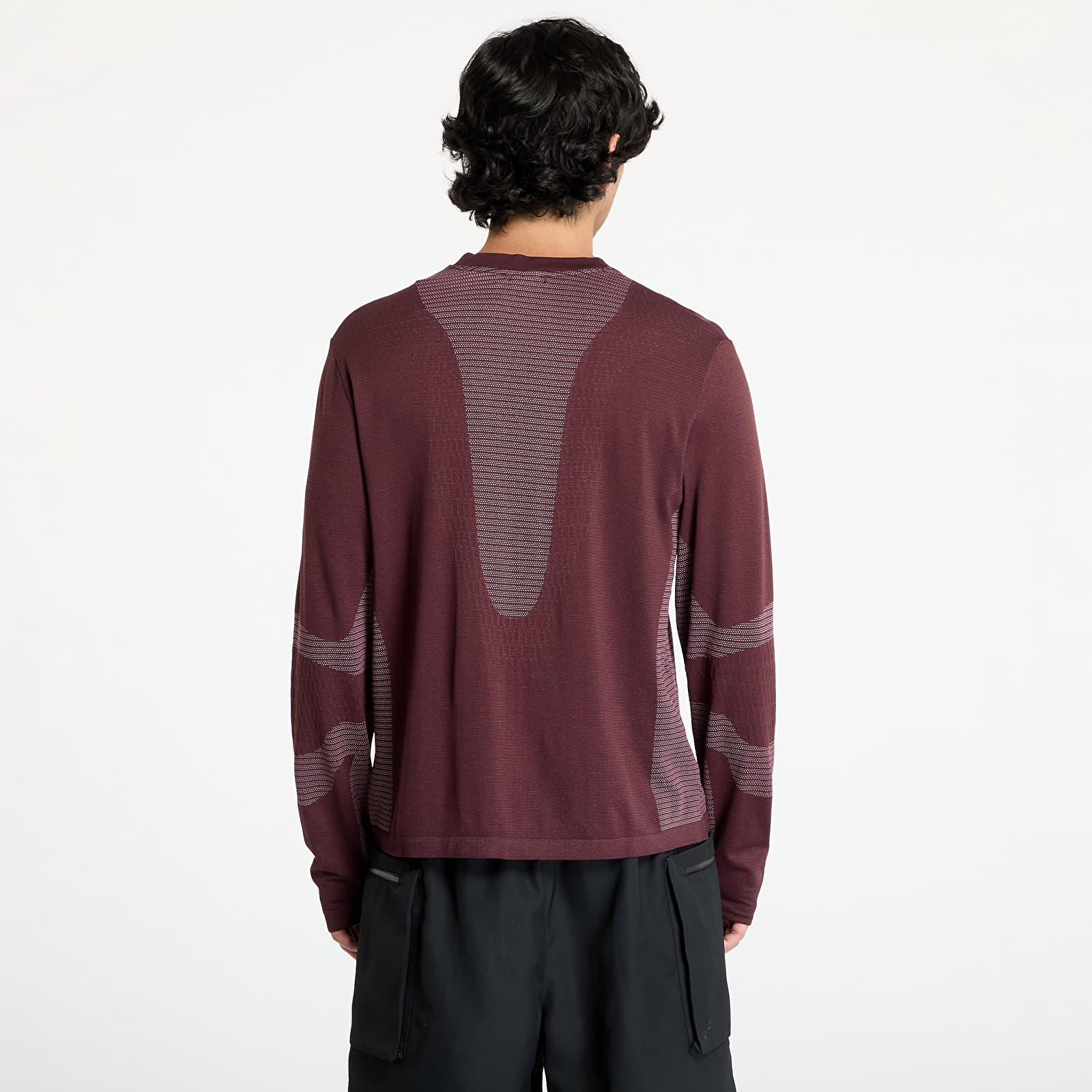 Camisetas hombre Nike ACG "Delta River" Dri-FIT ADV Long - Sleeve Base Layer Burgundy Crush/ Beyond Pink