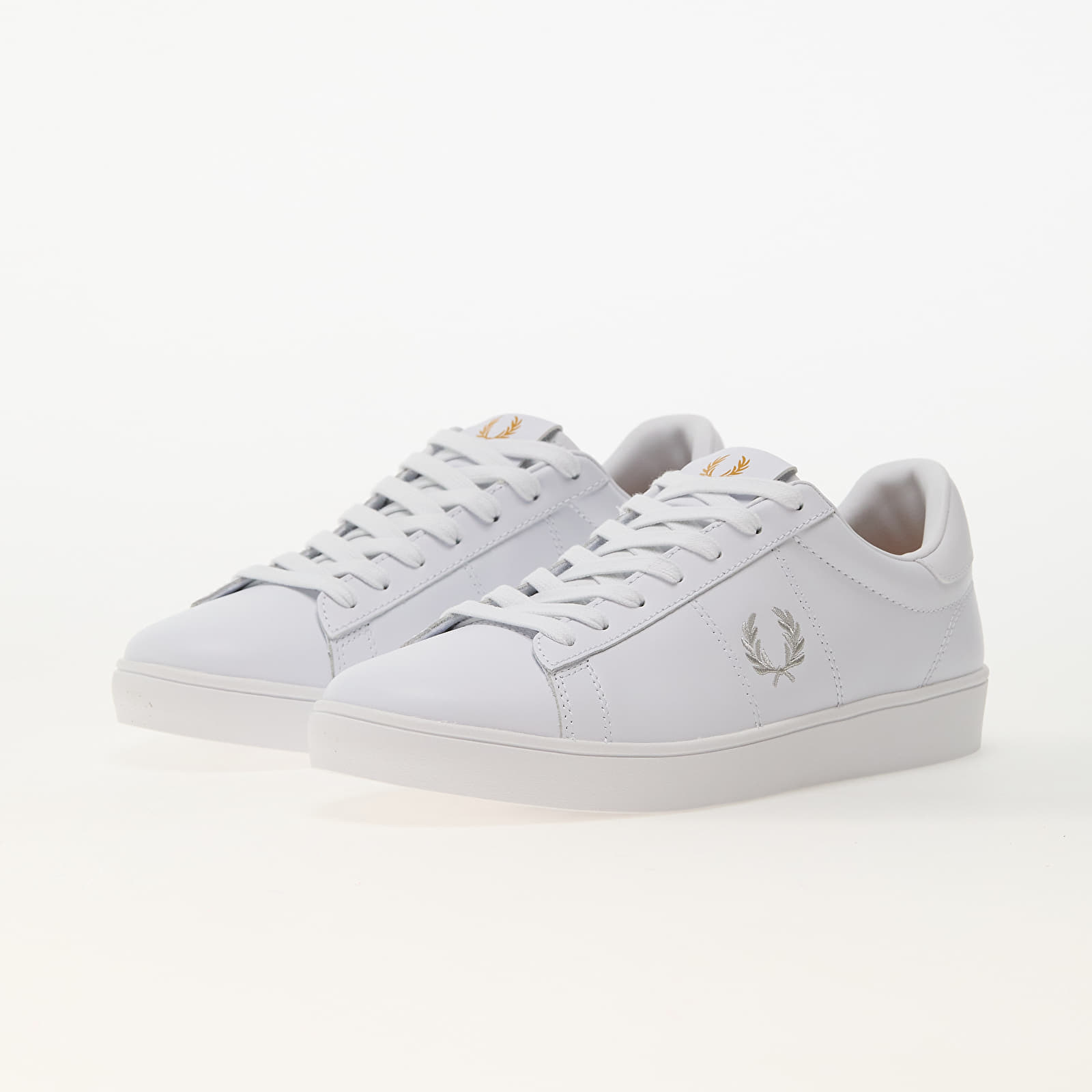 Zapatillas y zapatos de hombre FRED PERRY Spencer Leather White