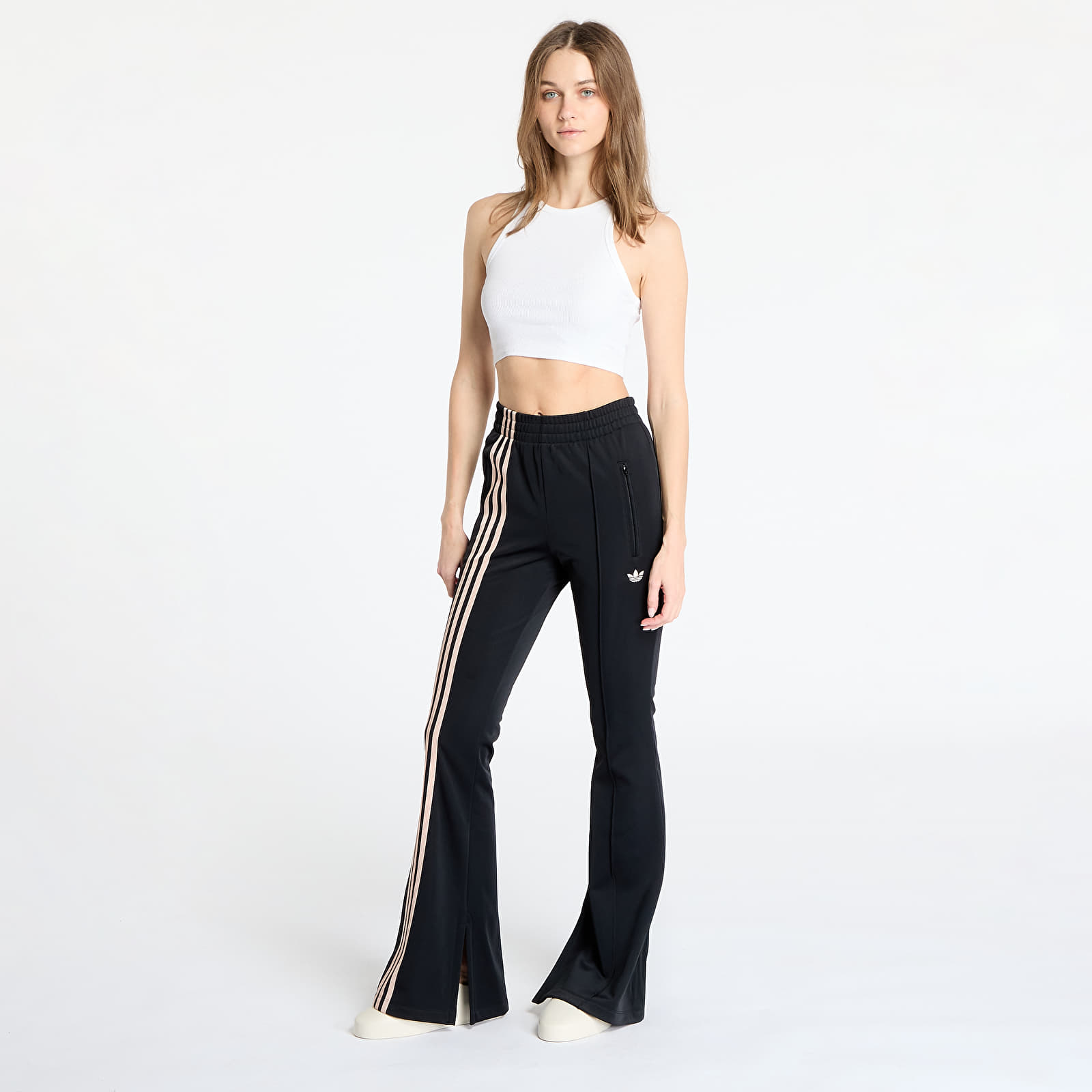 Damskie spodnie dresowe adidas 3 Stripes Flared Firebird Trackpant Black