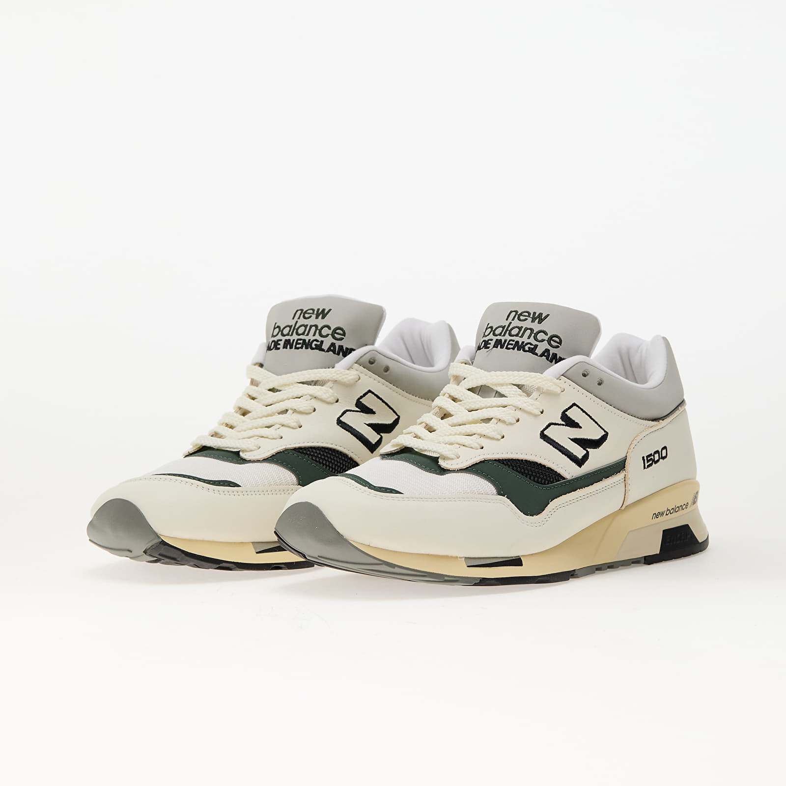 Men's sneakers and shoes New Balance 1500 Made in UK White