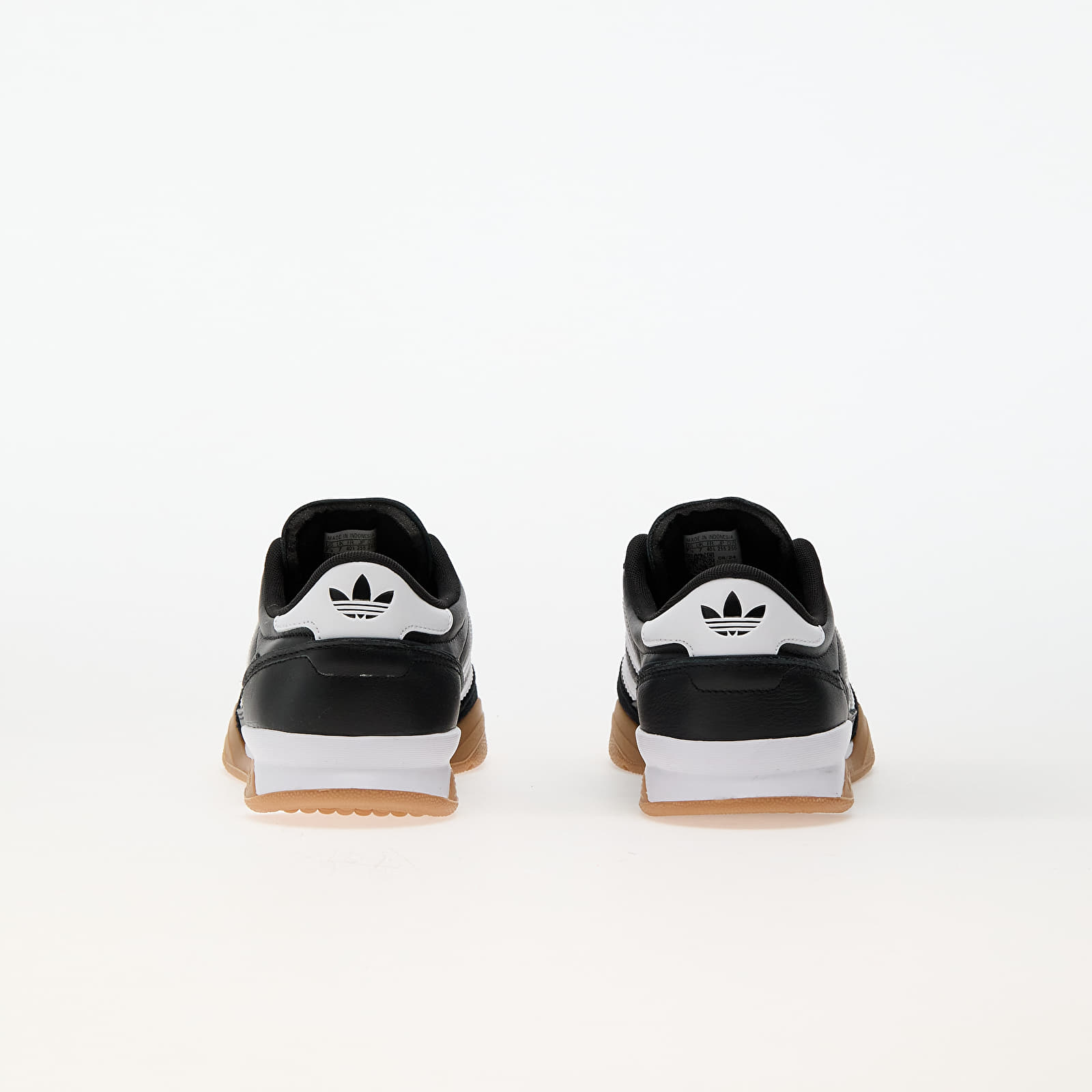 Meeste tossud ja kingad adidas Mundial Fc Core Black/ Ftwr White/ Gum 3