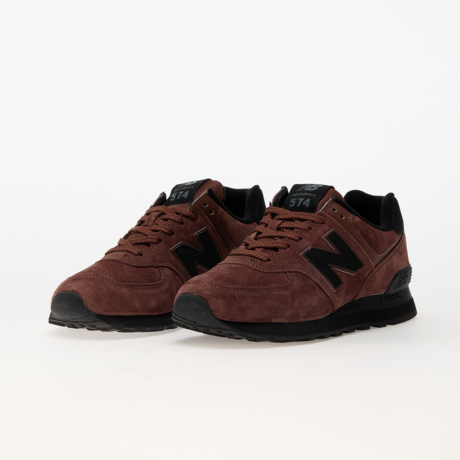 Scarpe e scarpe da ginnastica da uomo New Balance 574 Brown