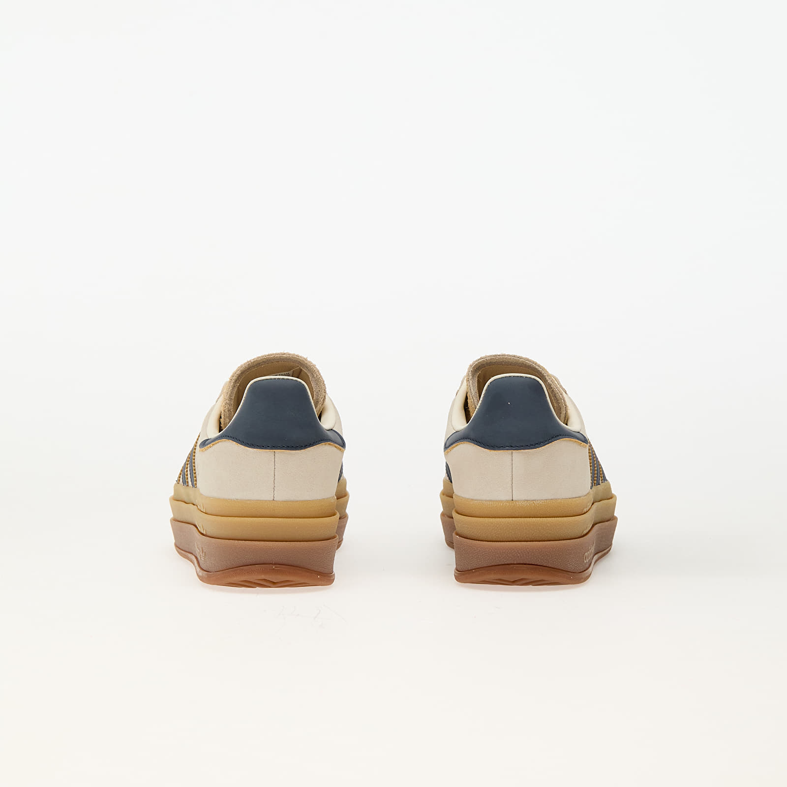Жіноче взуття adidas Gazelle Bold W Cream White/ Night Indigo/ Magic Beige