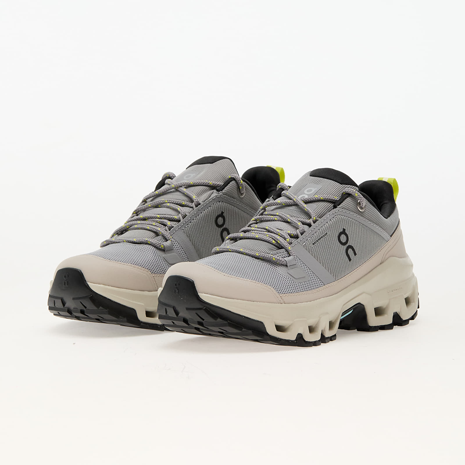 Women's sneakers and shoes On W Cloudrock Low WP Alloy/ Ice