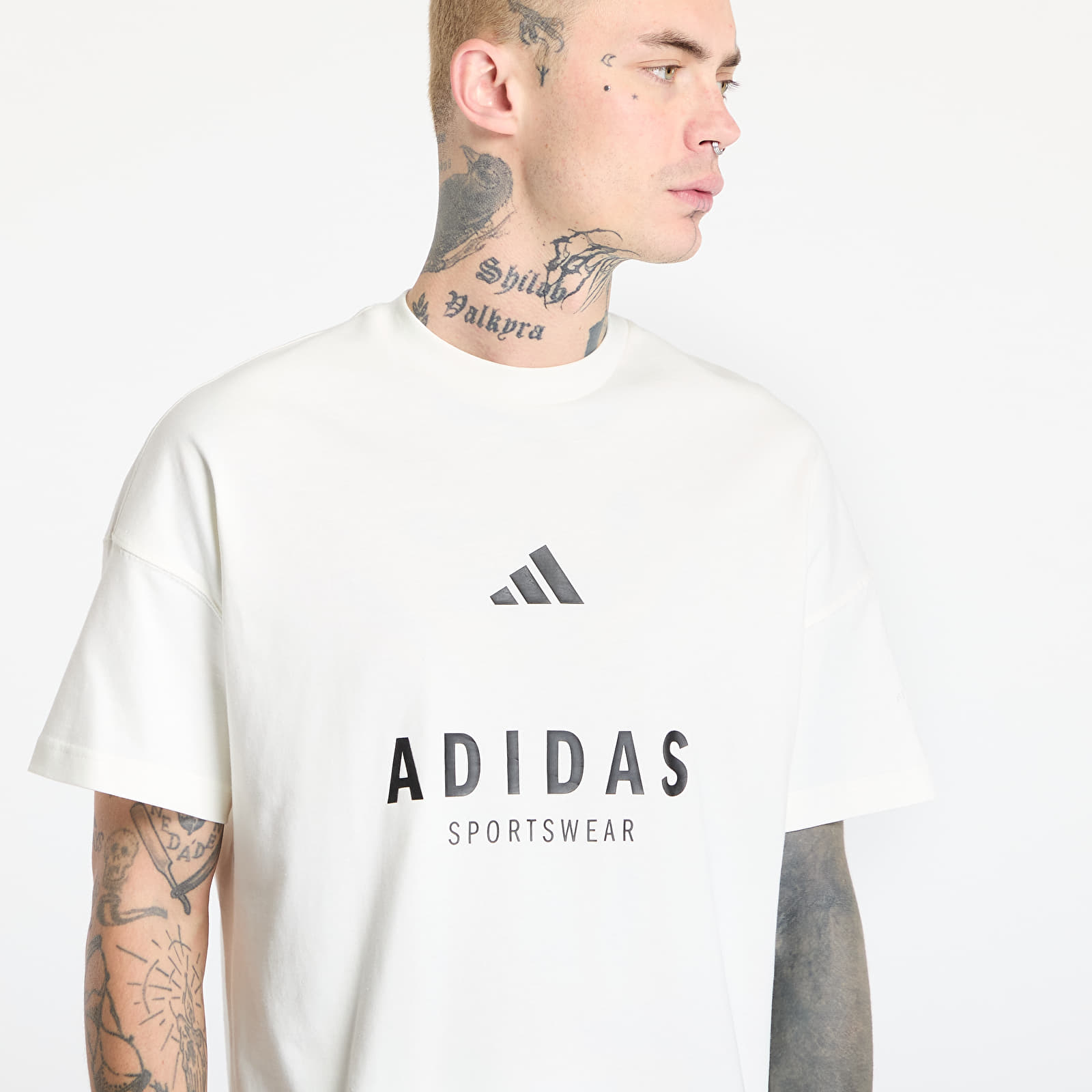 Men's T-shirts adidas ALL SZN Graphic T-Shirt White