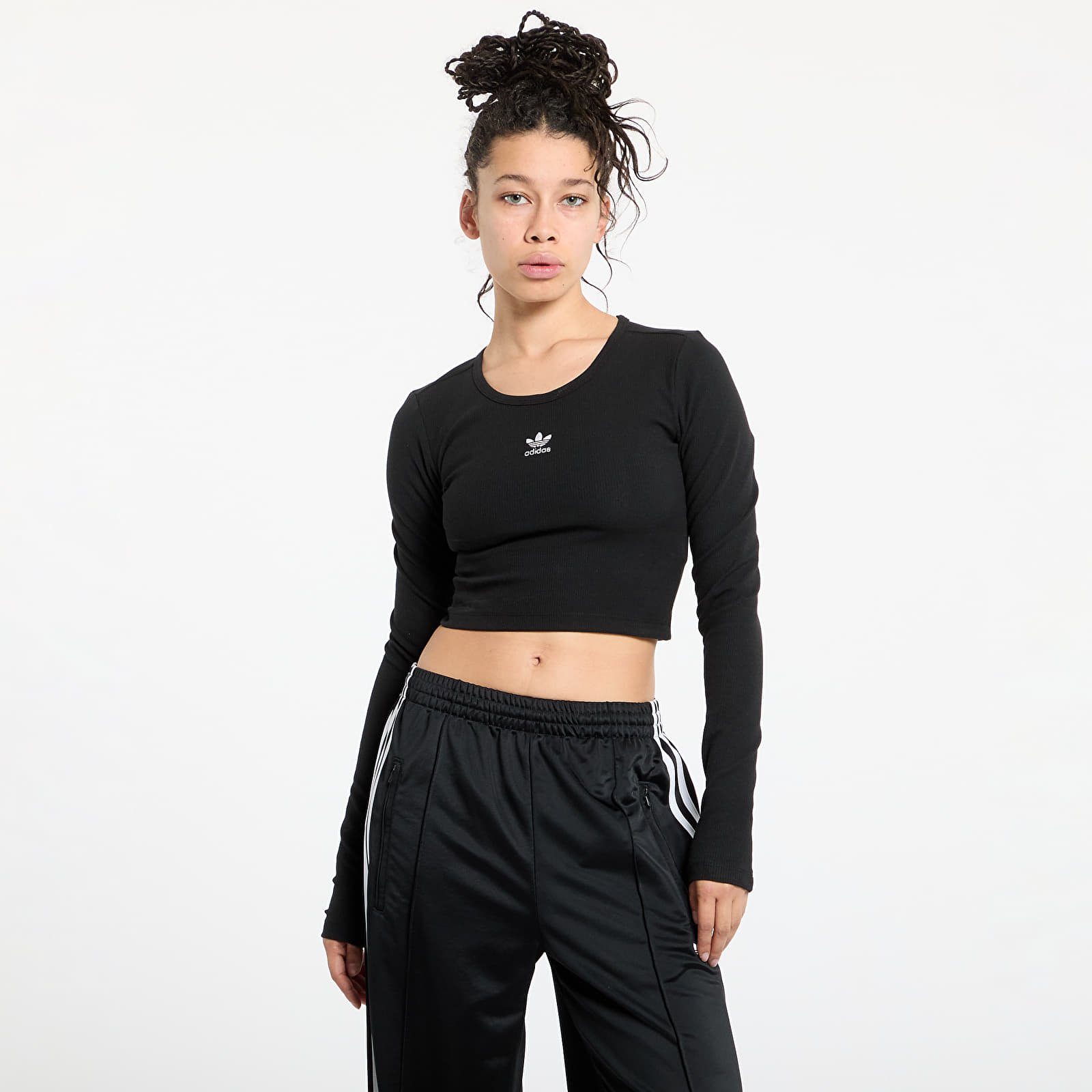 Camisetas de mujer adidas Essentials Rib Cro-Packed Longsleeve Tee Black