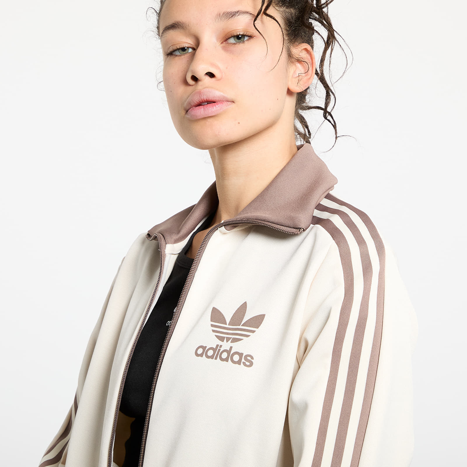 Hanorac adidas Adicolor Classic Track Top Wonder White/ Trace Brown - 1 | YEO