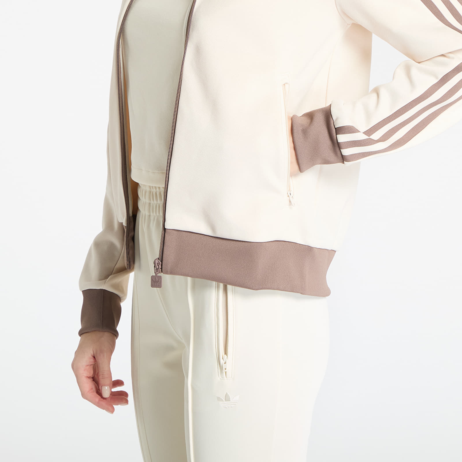 Женски потници adidas Adicolor Classic Track Top Wonder White/ Trace Brown
